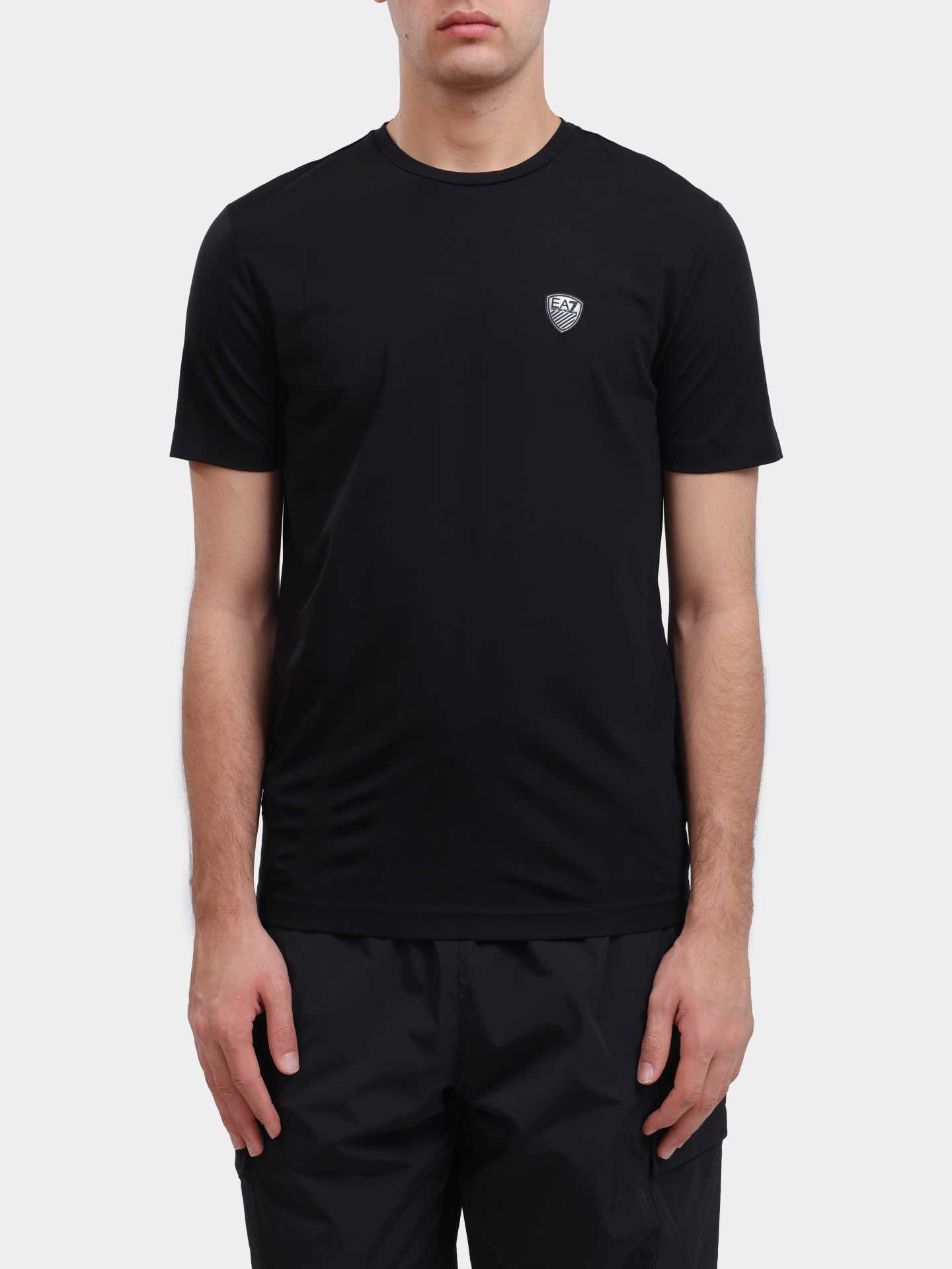 Футболка EA7 8NPT16 PJRGZ 1200 черная мужская — купить в интернет-магазине Verdistore