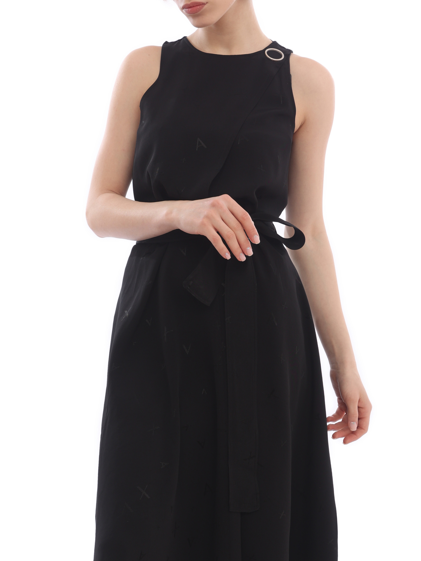 Платье Armani Exchange 3LYA39 YNWMZ 1200 черное женское с серебристой деталью — купить в интернет-магазине Verdistore