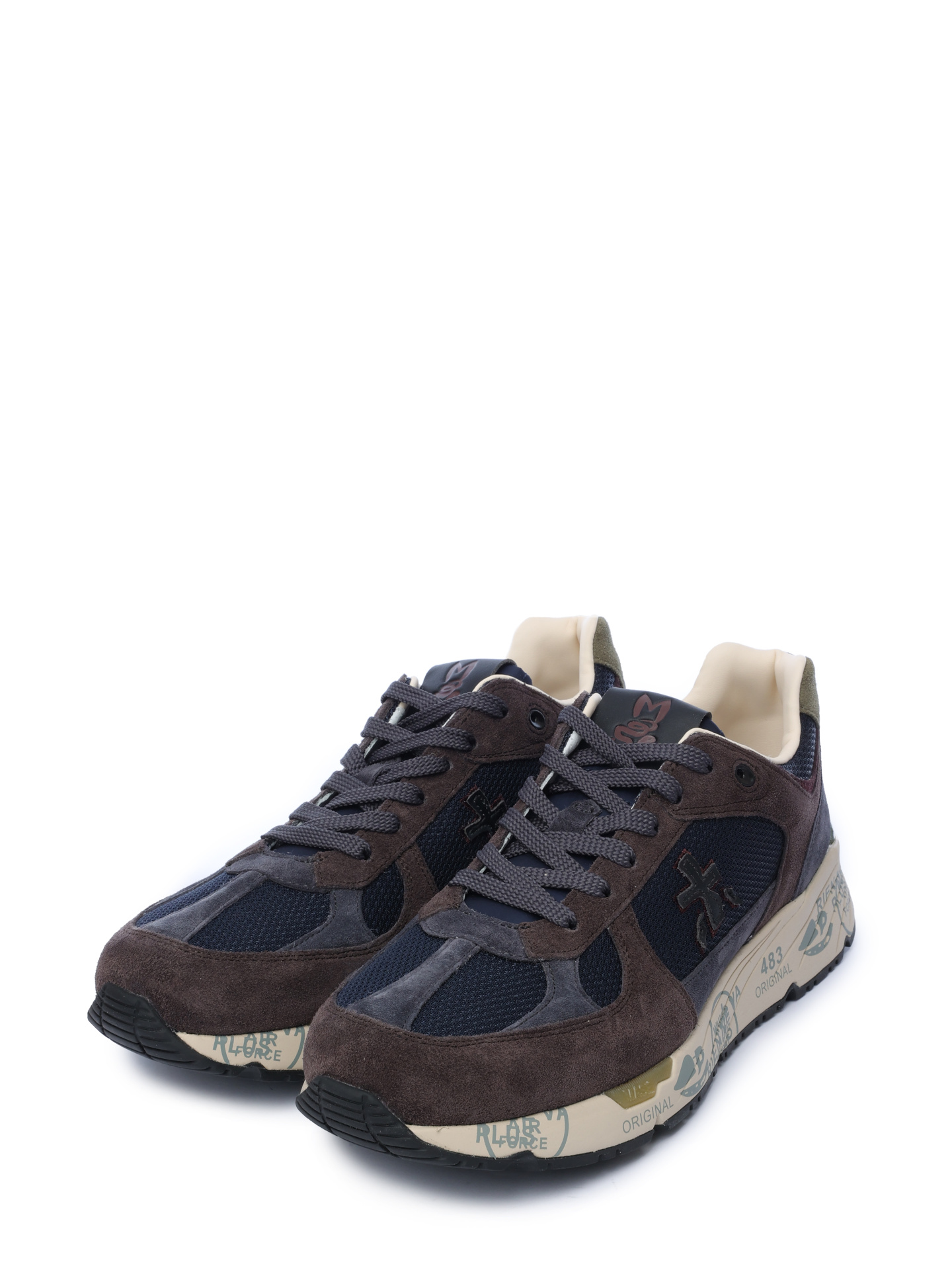 Кроссовки на белой подошве тканевые с замшевыми вставками — купить в интернет-магазине Verdistore