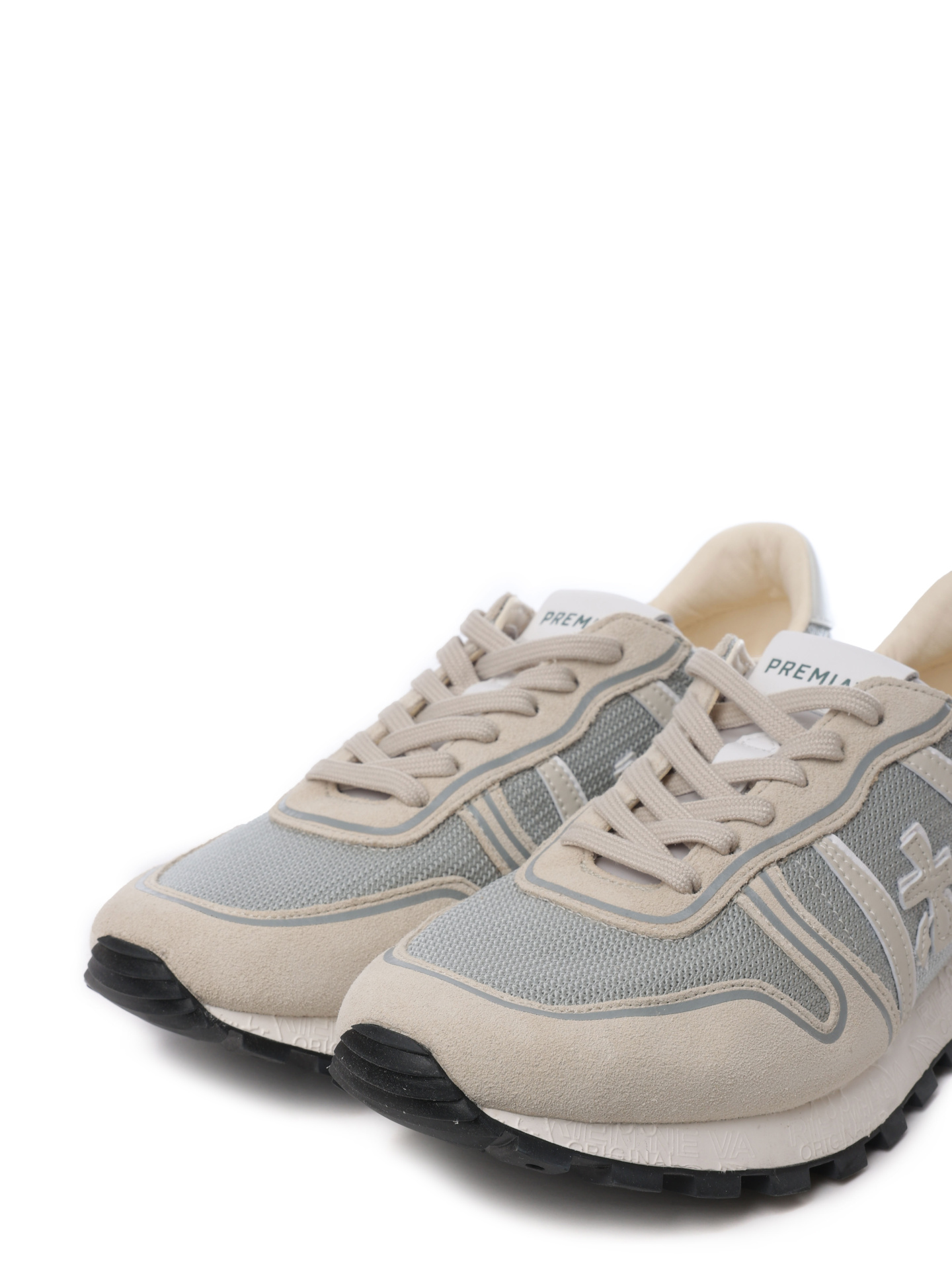 Кроссовки комбинированные с приподнятым носком и логотипом сбоку — купить в интернет-магазине Verdistore