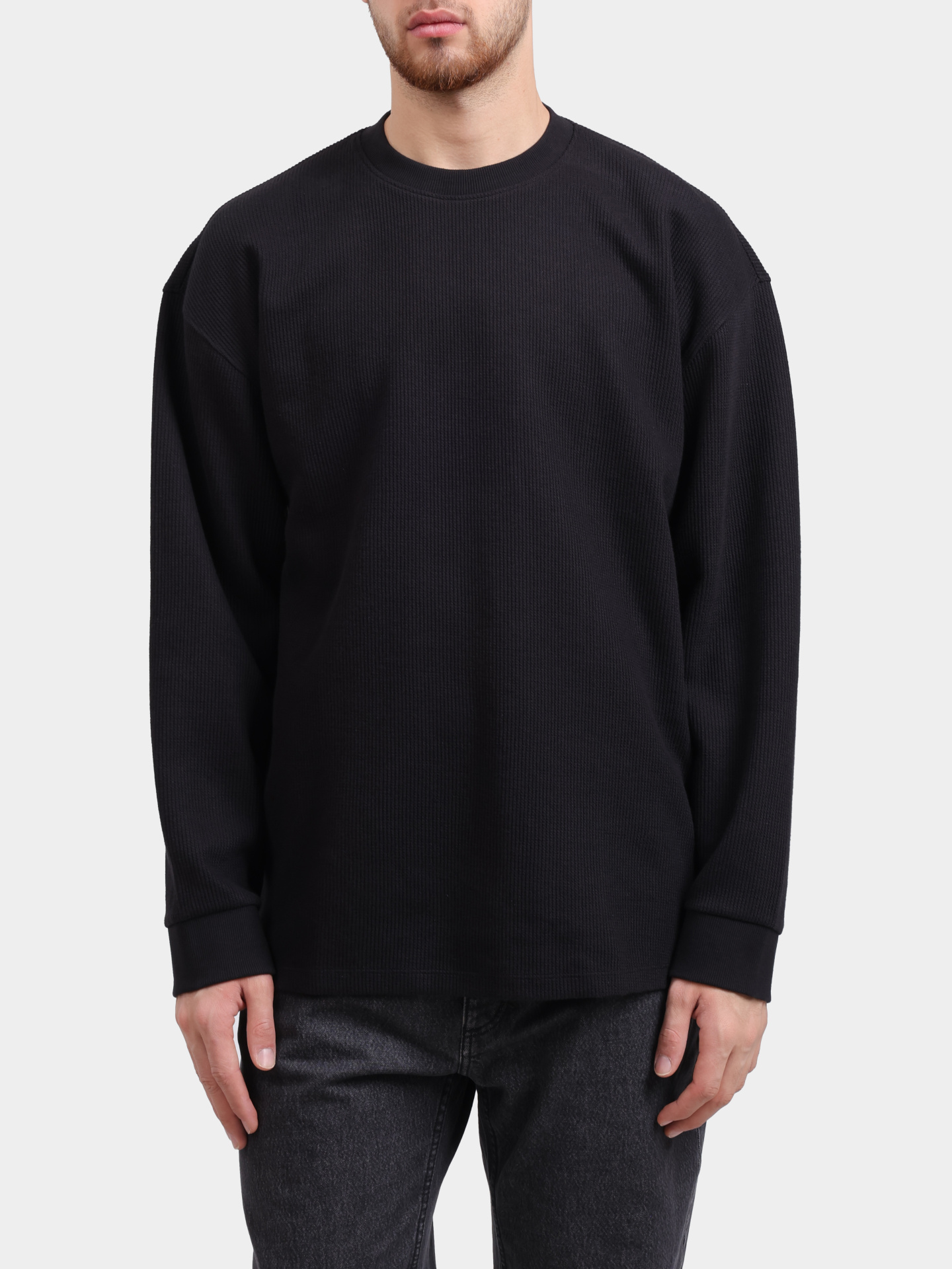 Лонгслив HUGO BLUE Nuwolo 10268873 01 50534454 001 черный мужской с крупным патчем-логотипом  — купить в интернет-магазине Verdistore