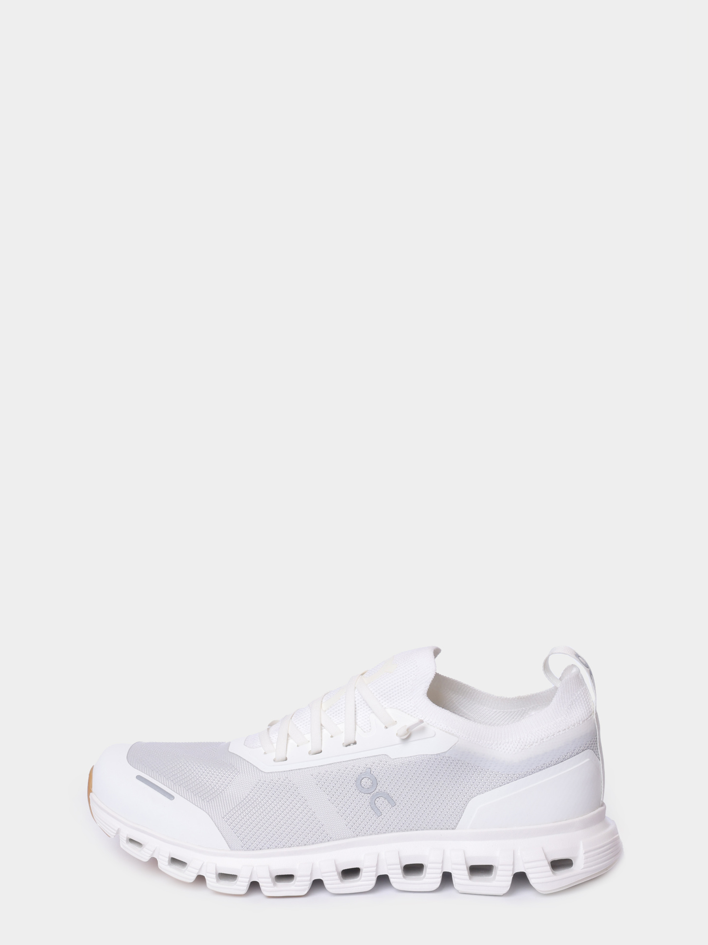 Кроссовки On Running 3MF10041200 Cloud 6 Versa белые мужские на амортизирующей подошве  — купить в интернет-магазине Verdistore