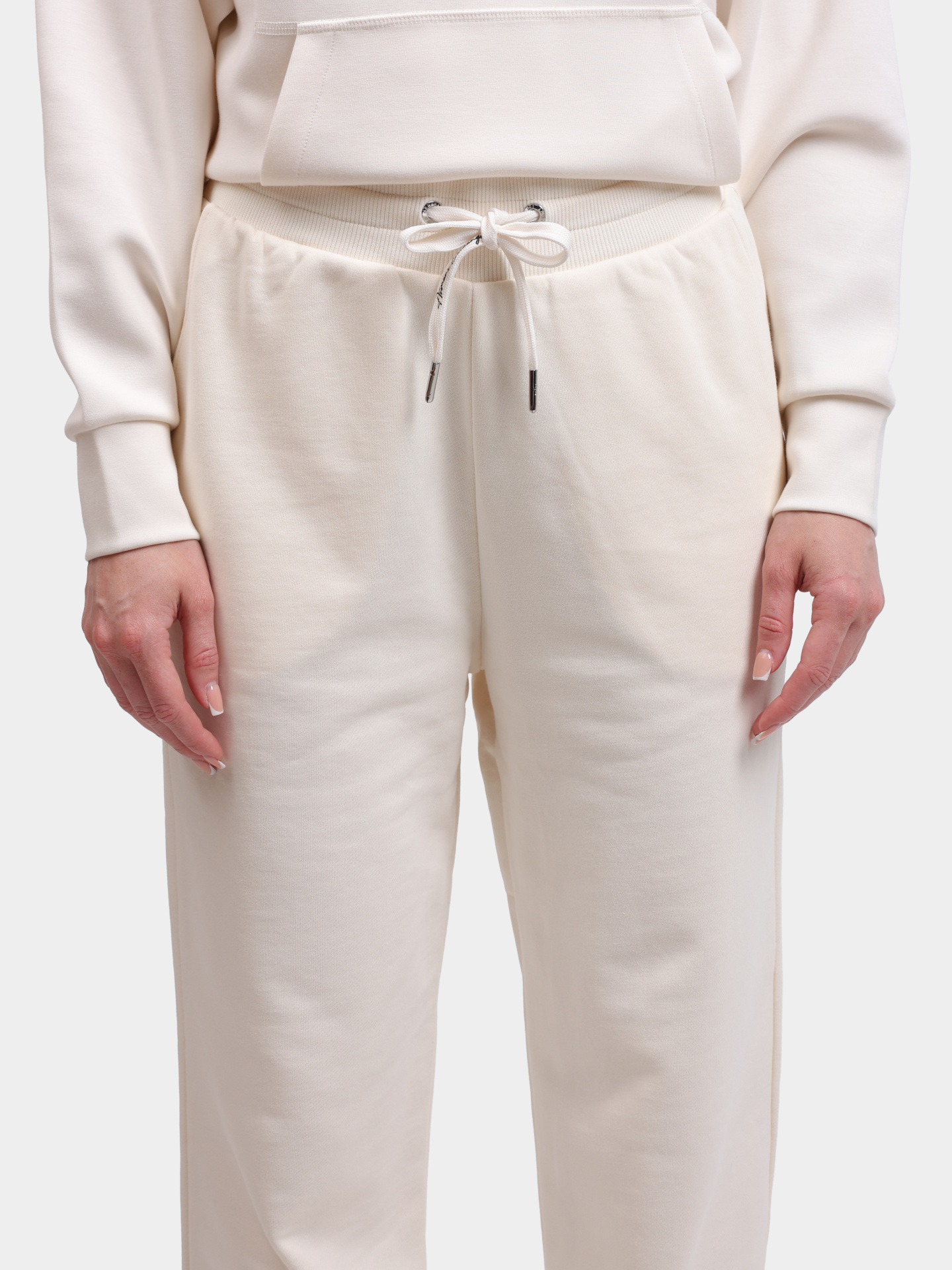 Брюки Armani Exchange 6DYP70 YJEEZ 1130 белые женские спортивные — купить в интернет-магазине Verdistore