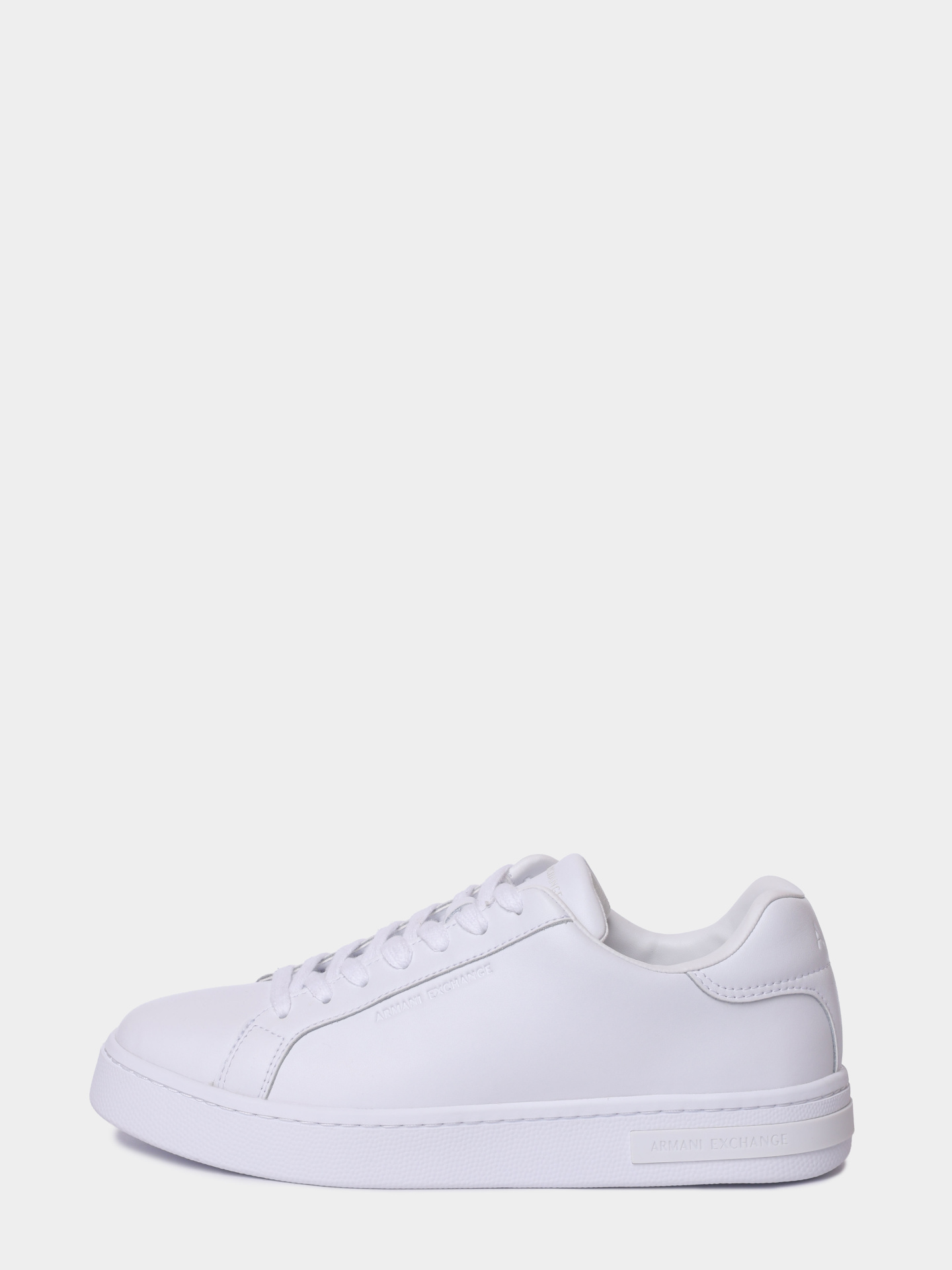 Кеды Armani Exchange XM000141 AF11912 U0002 белые мужские — купить в интернет-магазине Verdistore