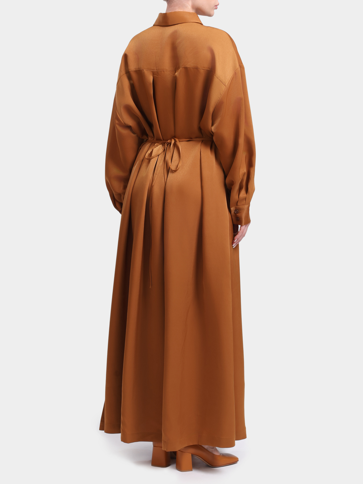 Платье Re Vera 26-23-2385 596 коричневое женское с разрезами — купить в интернет-магазине Verdistore