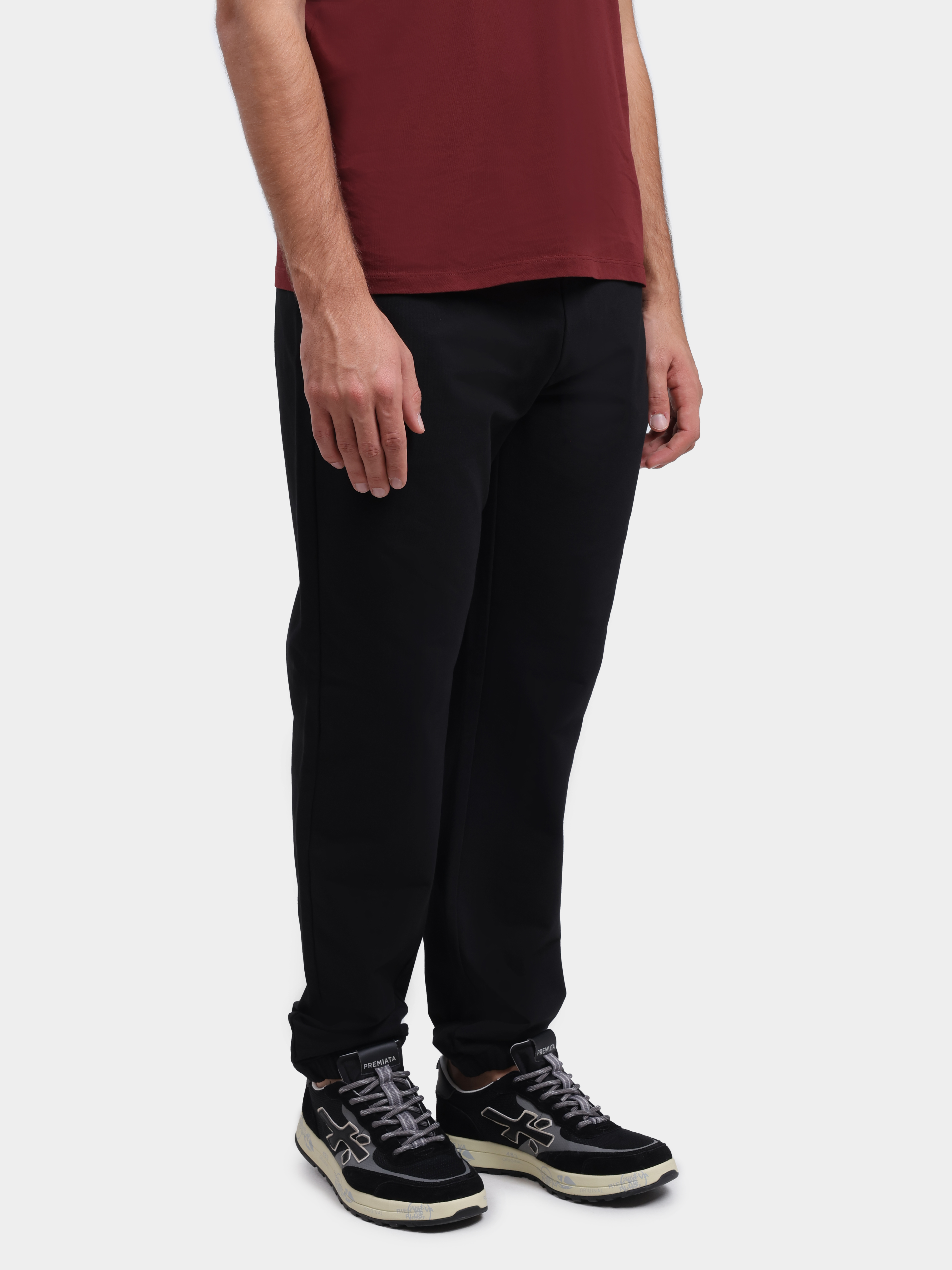 Брюки C.P. Company 21СLSP046A 006452W 999 черные мужские зауженного кроя — купить в интернет-магазине Verdistore