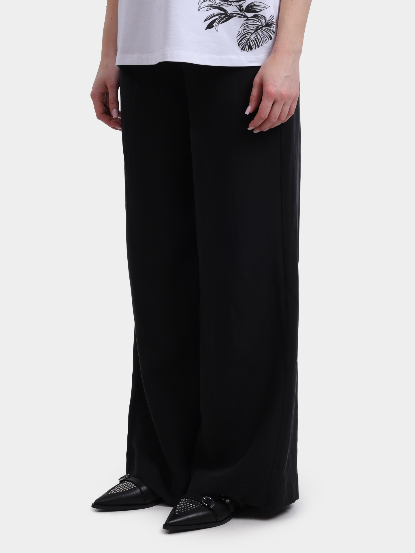 Брюки Liu-Jo WHITE LABEL WA6368 T4818 22222 черные женские свободного кроя  — купить в интернет-магазине Verdistore