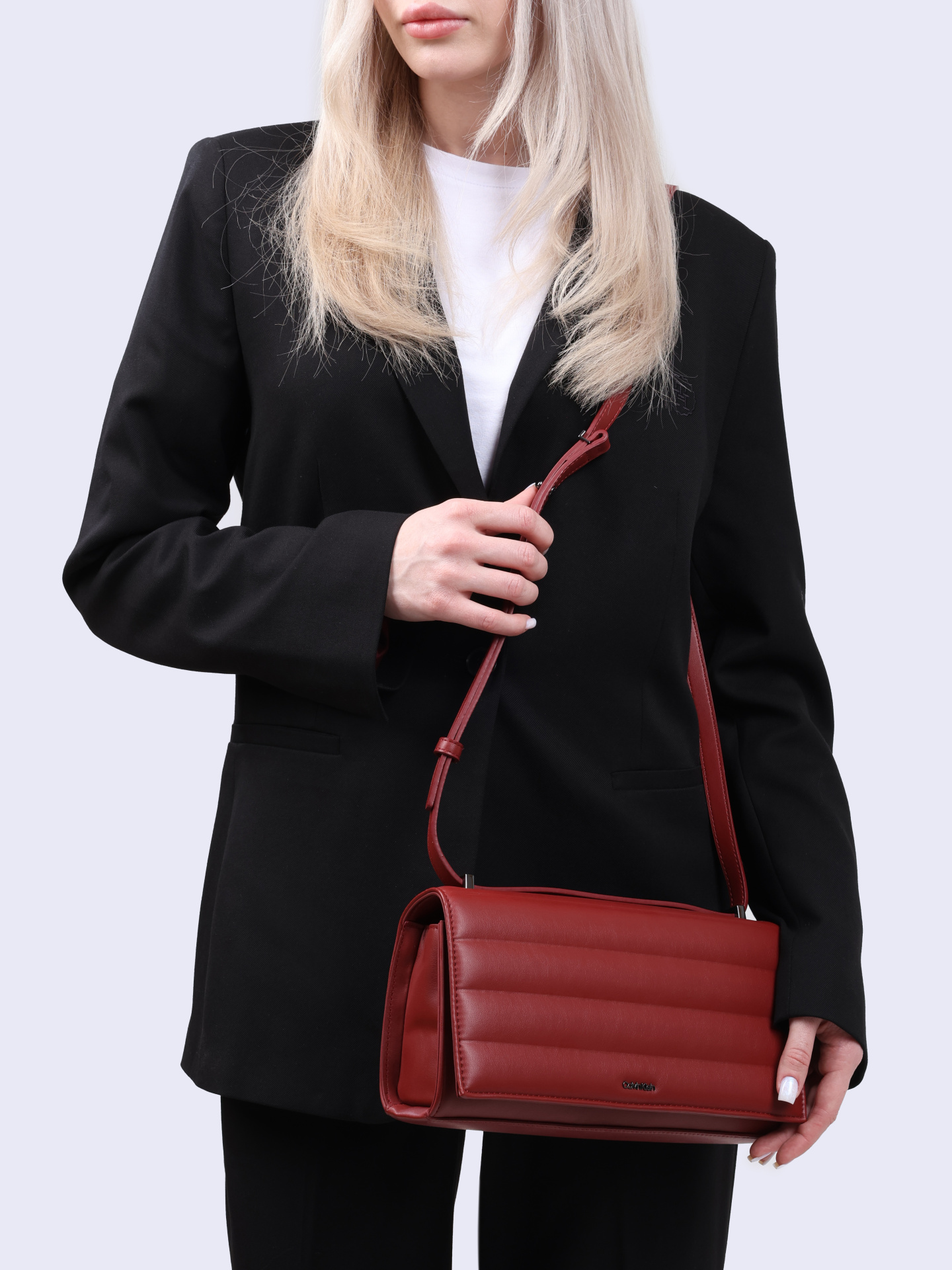 Сумка Calvin Klein K60K612639 XAI красная женская  — купить в интернет-магазине Verdistore