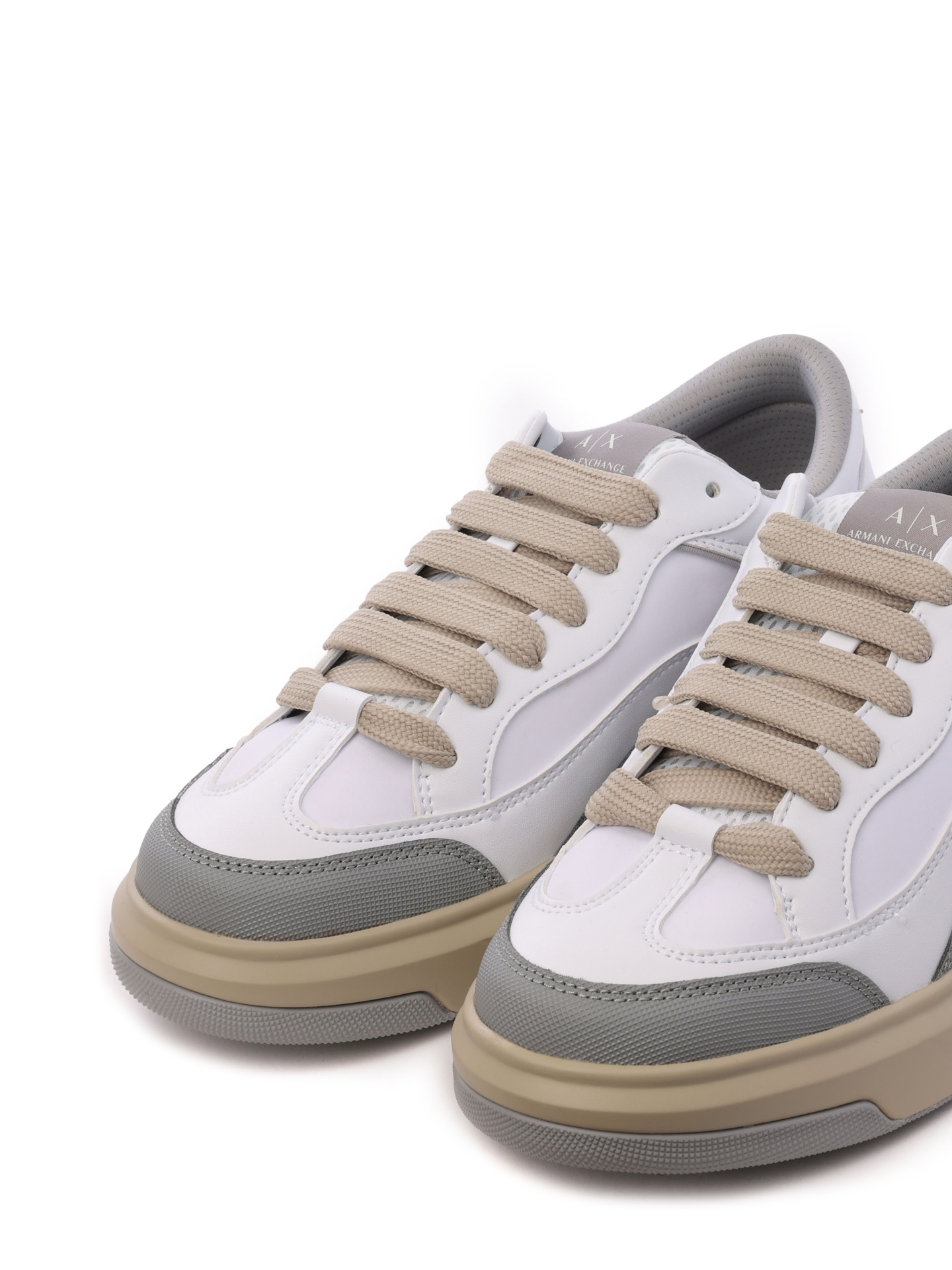 Кеды Armani Exchange XUX191 XV784 K525 комбинированные мужские на бежевой подошве — купить в интернет-магазине Verdistore