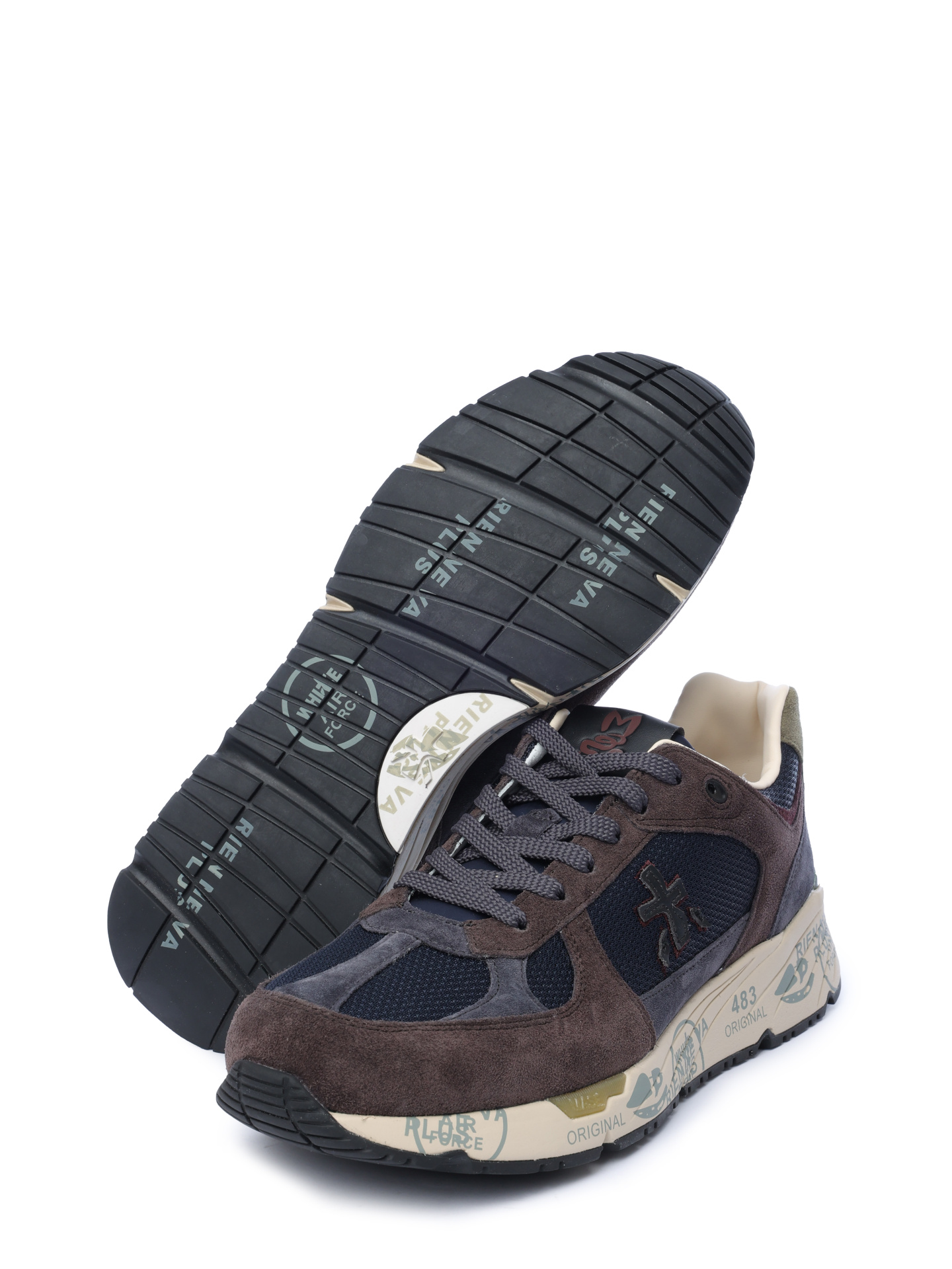 Кроссовки на белой подошве тканевые с замшевыми вставками — купить в интернет-магазине Verdistore