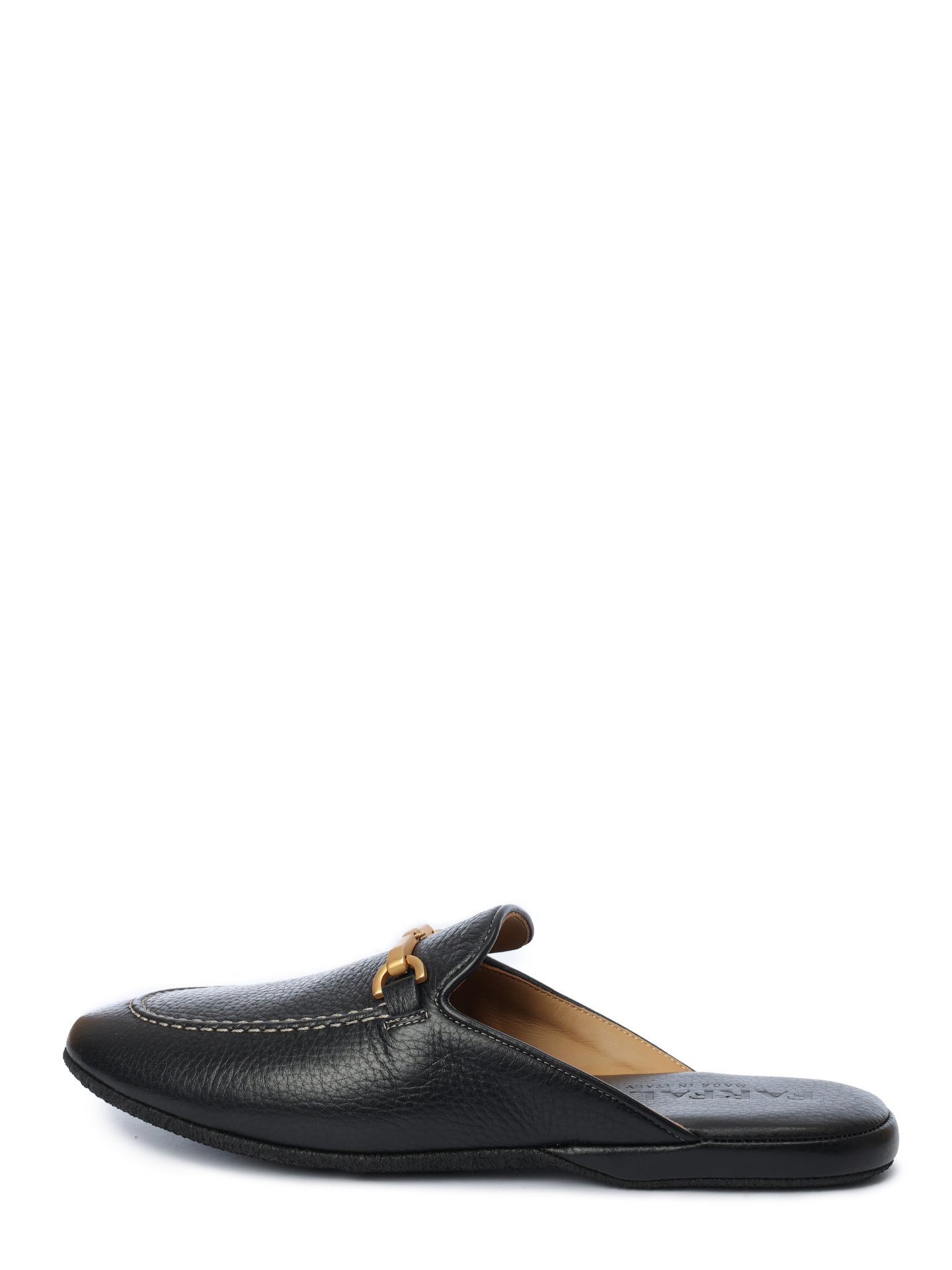 Шлепанцы черные из мелкозернистой кожи и приподнятым носком — купить в интернет-магазине Verdistore