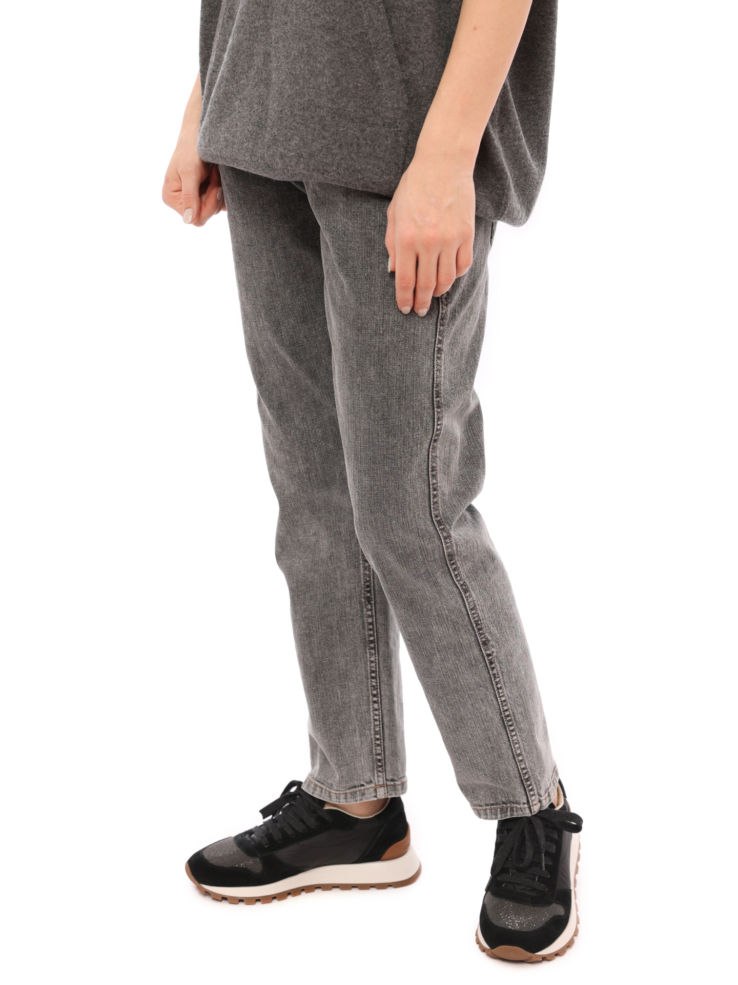 Джинсы Brunello Cucinelli MH186P5755 C8325 серые женские на пуговицах — купить в интернет-магазине Verdistore