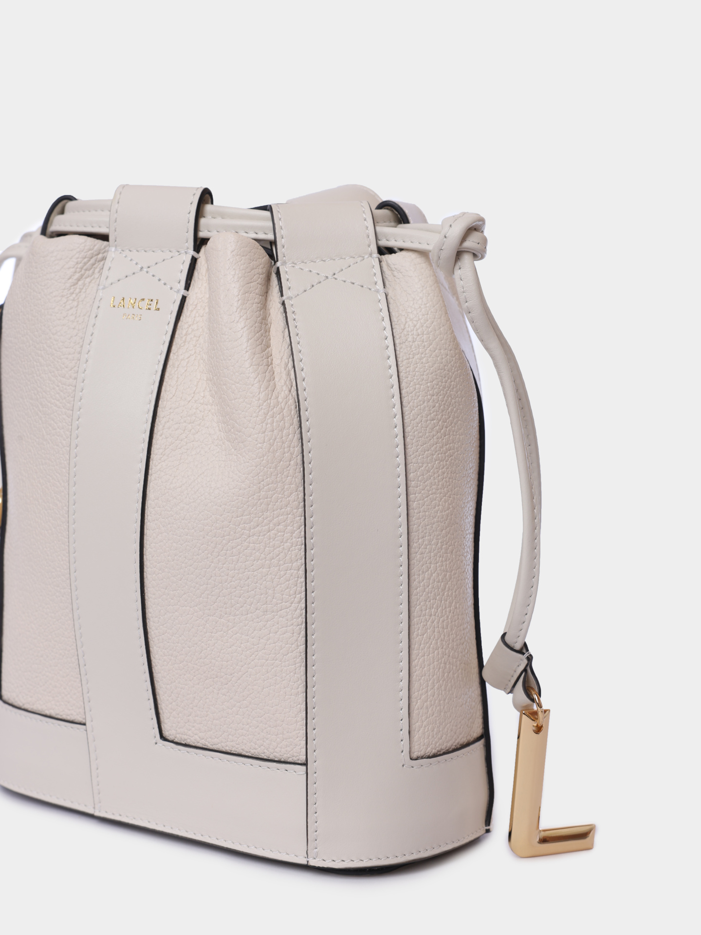 Сумка Lancel A13357 34 белая женская из кожи  — купить в интернет-магазине Verdistore
