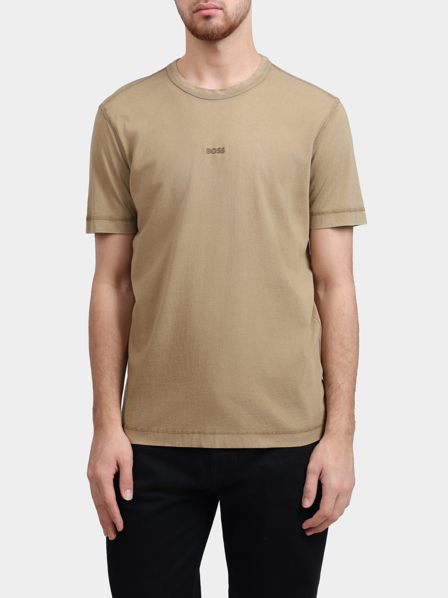 Футболка Boss Orange Tokks 10253670 01 50502173 261 бежевая мужская с маленьким логотипом — купить в интернет-магазине Verdistore