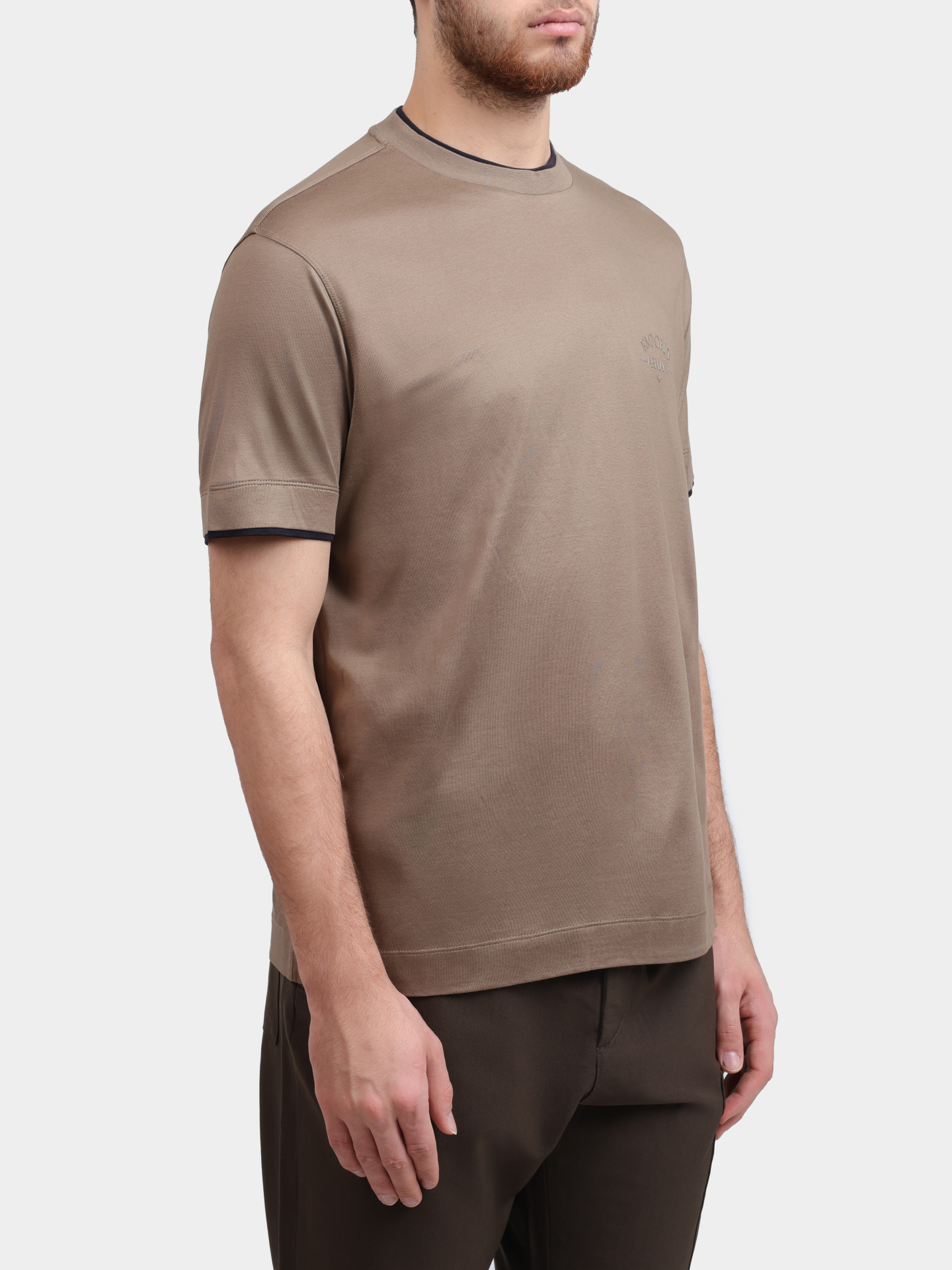 Футболка Emporio Armani EM002939 AF18312 U6189 бежевая мужская — купить в интернет-магазине Verdistore