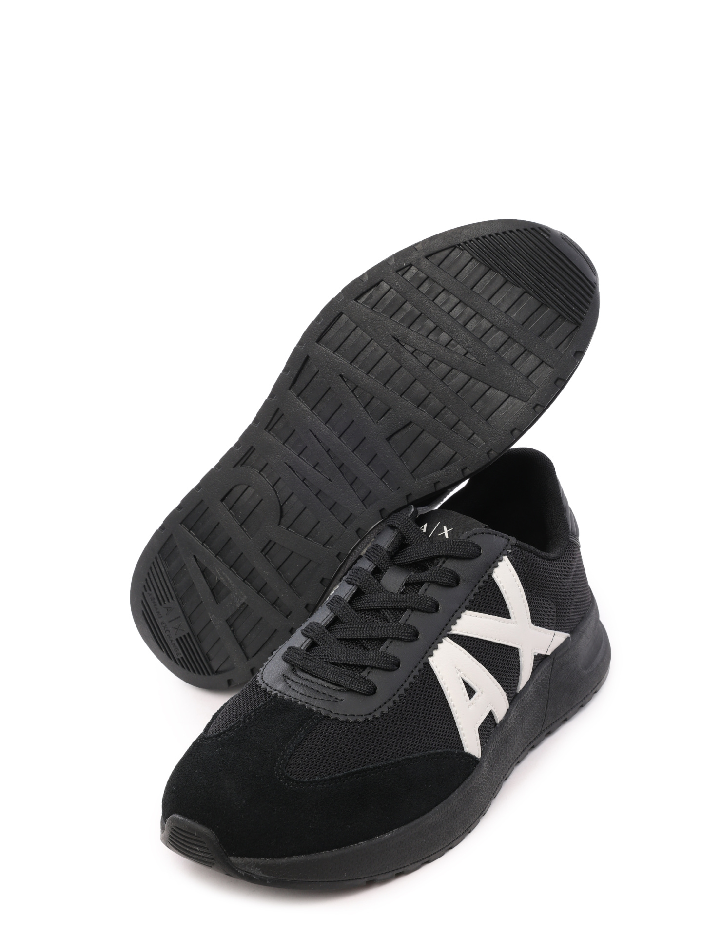 Кроссовки Armani Exchange XUX071 XV527 M217 комбинированные мужские с логотипом — купить в интернет-магазине Verdistore