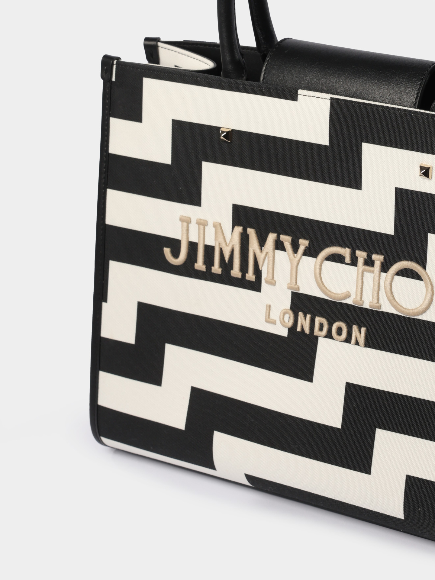 Сумка AVENUE M TOTE CZP BLKWHTNEUTRAL женская — купить в интернет-магазине Verdistore