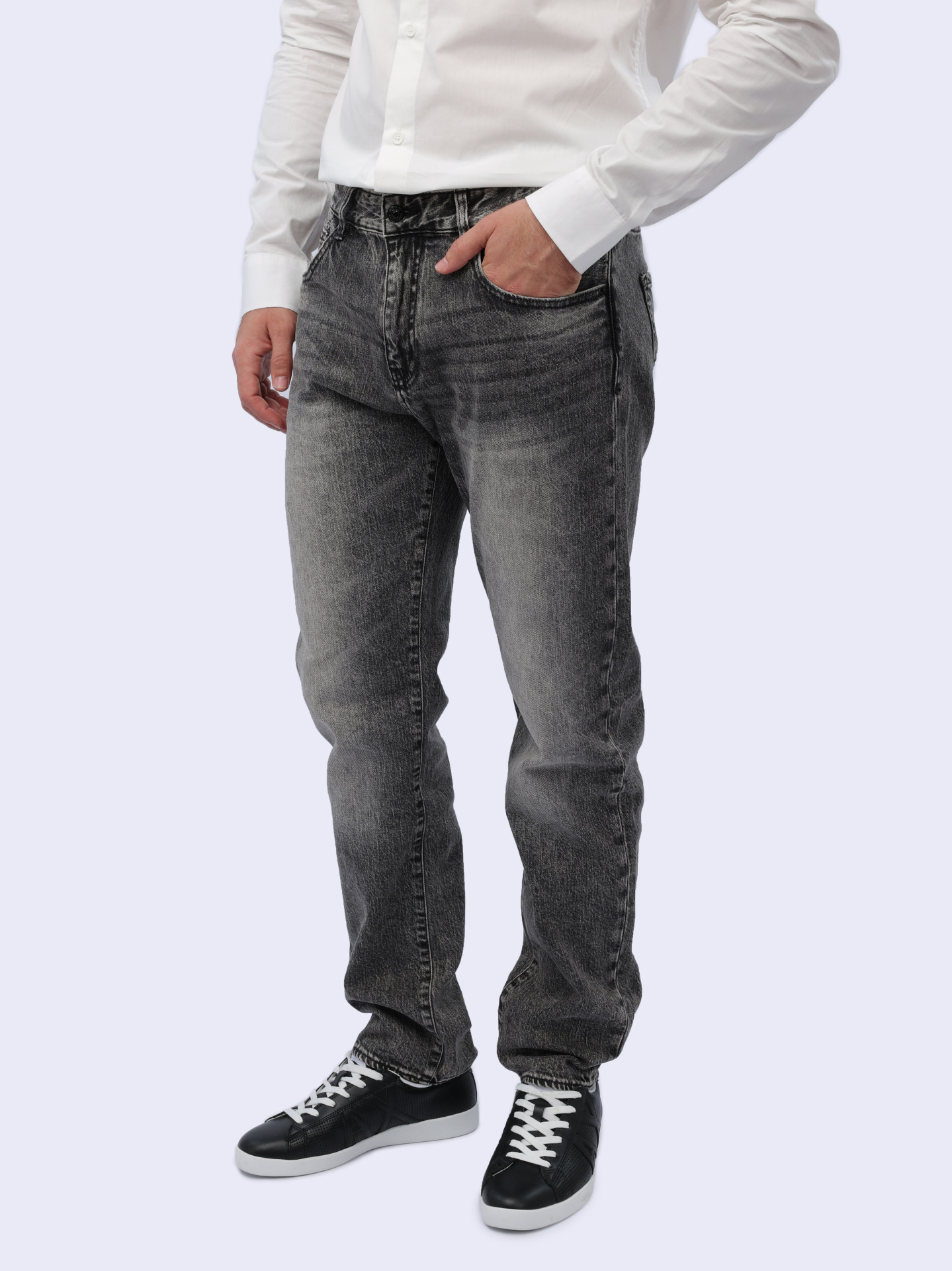 Джинсы Armani Exchange 8NZJ16 Z1KQZ 0204 серые мужские с потертостями — купить в интернет-магазине Verdistore