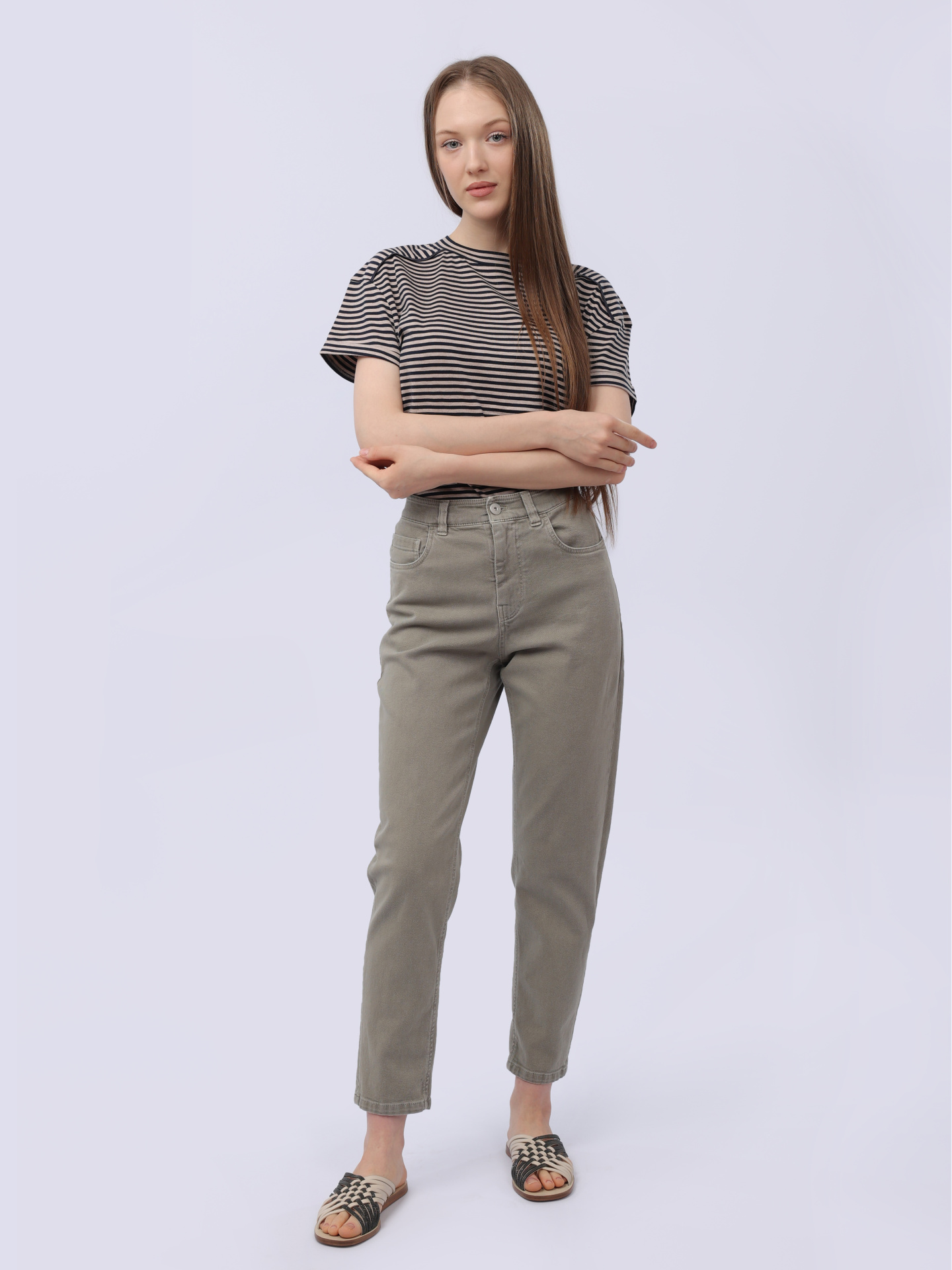 Брюки Brunello Cucinelli MB057B1052 C8964 оливковые женские из денима — купить в интернет-магазине Verdistore