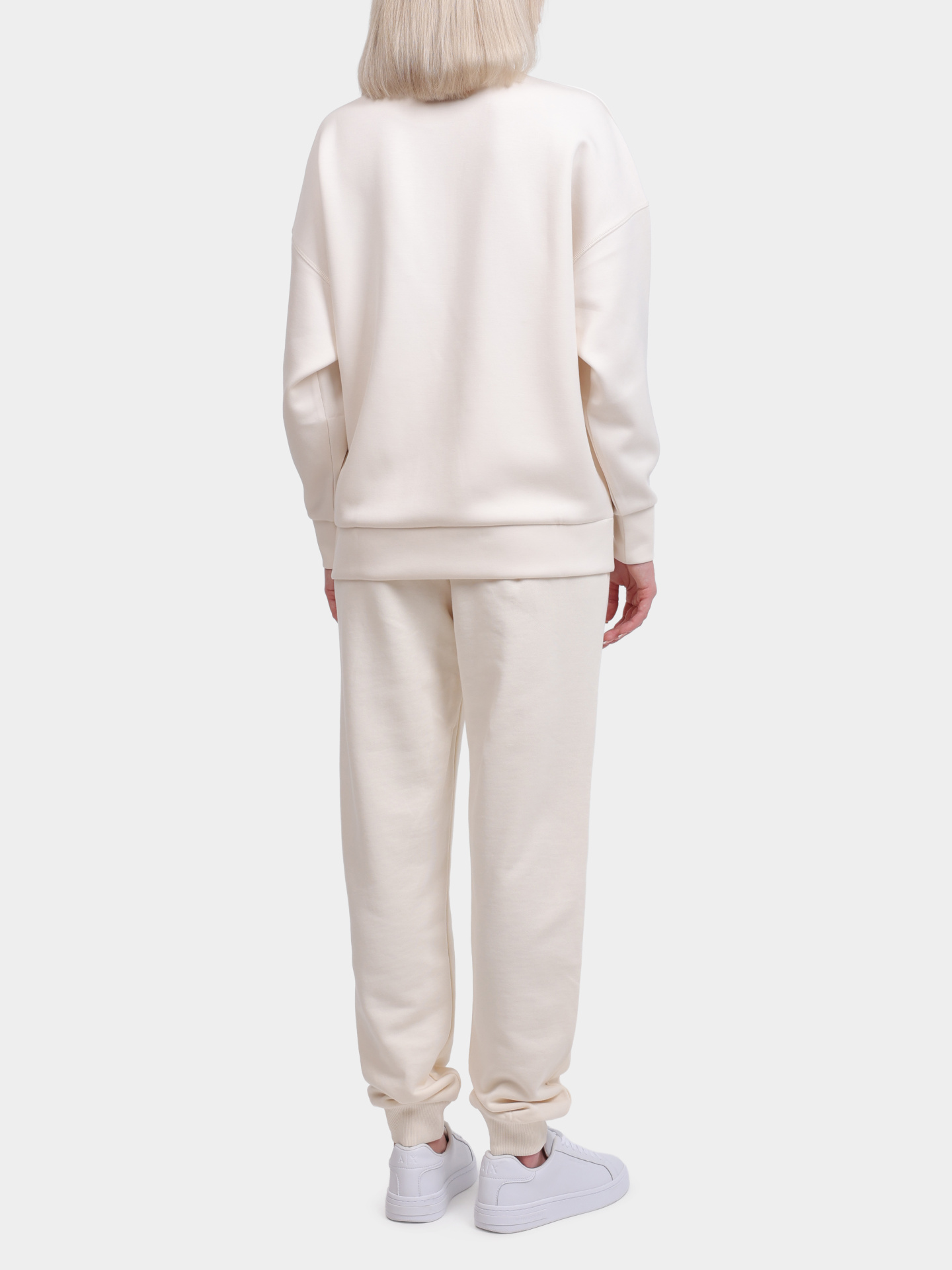 Брюки Armani Exchange 6DYP70 YJEEZ 1130 белые женские спортивные — купить в интернет-магазине Verdistore