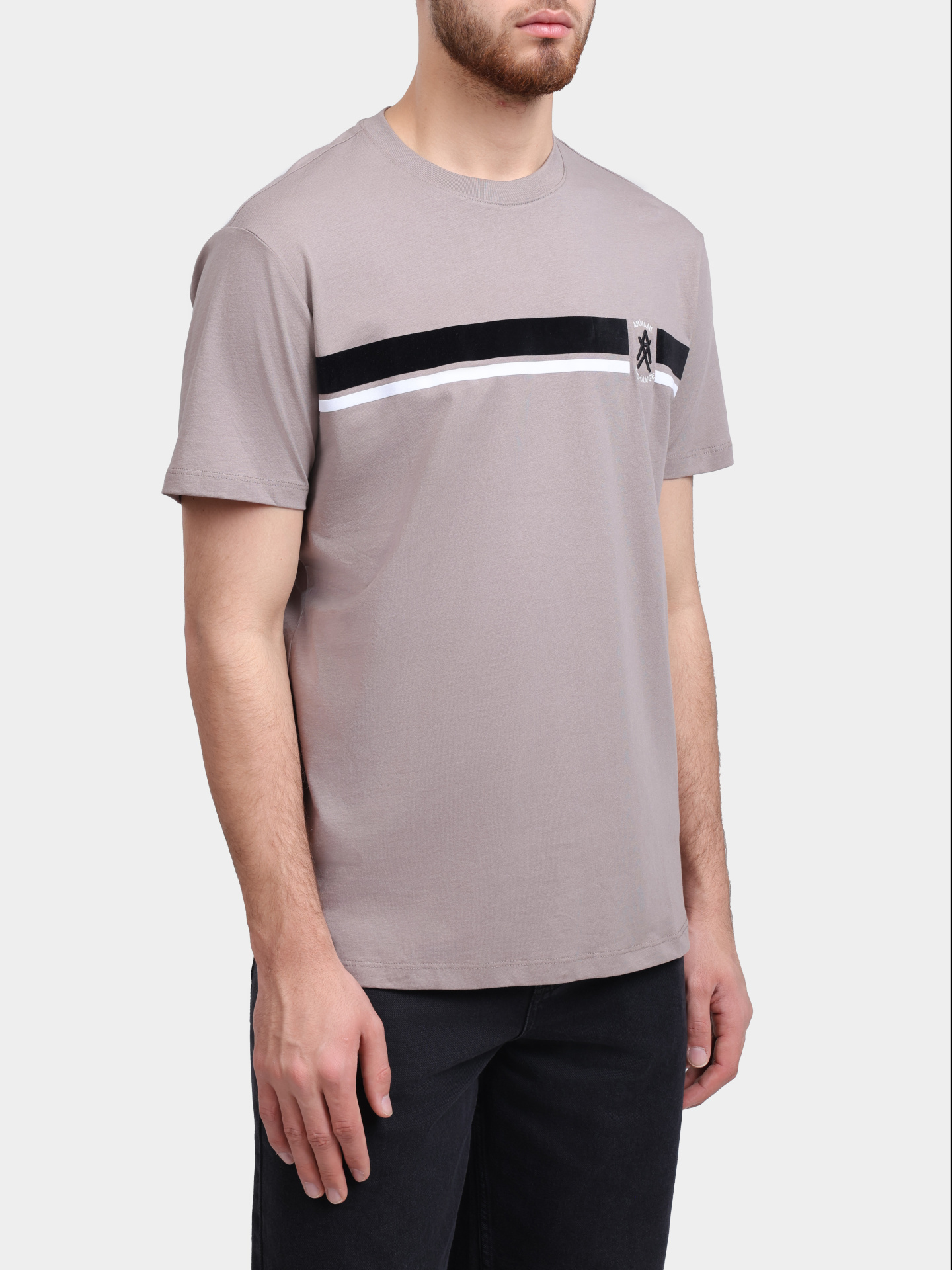 Футболка Armani Exchange XM001792 AF12308 U6107 бежевая мужская — купить в интернет-магазине Verdistore