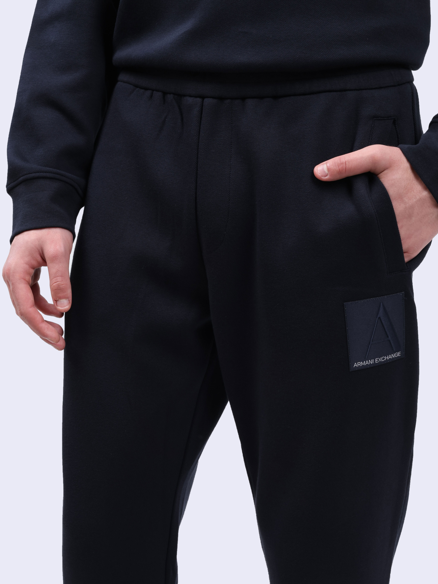 Брюки спортивные Armani Exchange 6DZPJA ZJNKZ 1510 темно-синие мужские — купить в интернет-магазине Verdistore