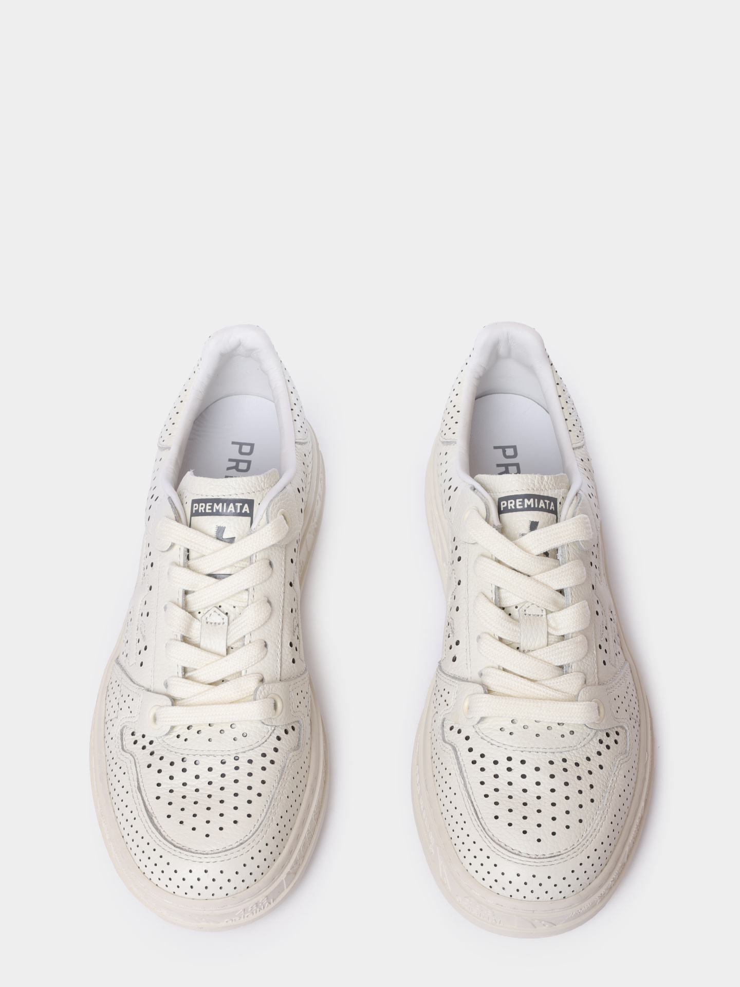 Кеды Premiata Sport QUINND VAR 8251 белые женские с перфорацией — купить в интернет-магазине Verdistore