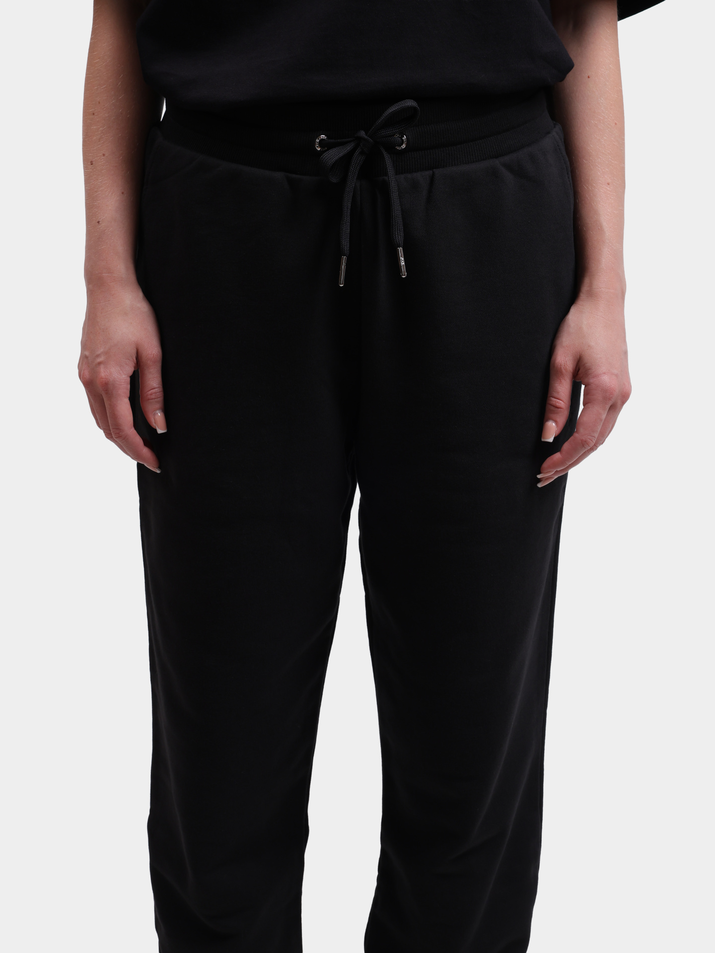 Брюки Armani Exchange 6DYP70 YJEEZ 1200 черные женские спортивные — купить в интернет-магазине Verdistore