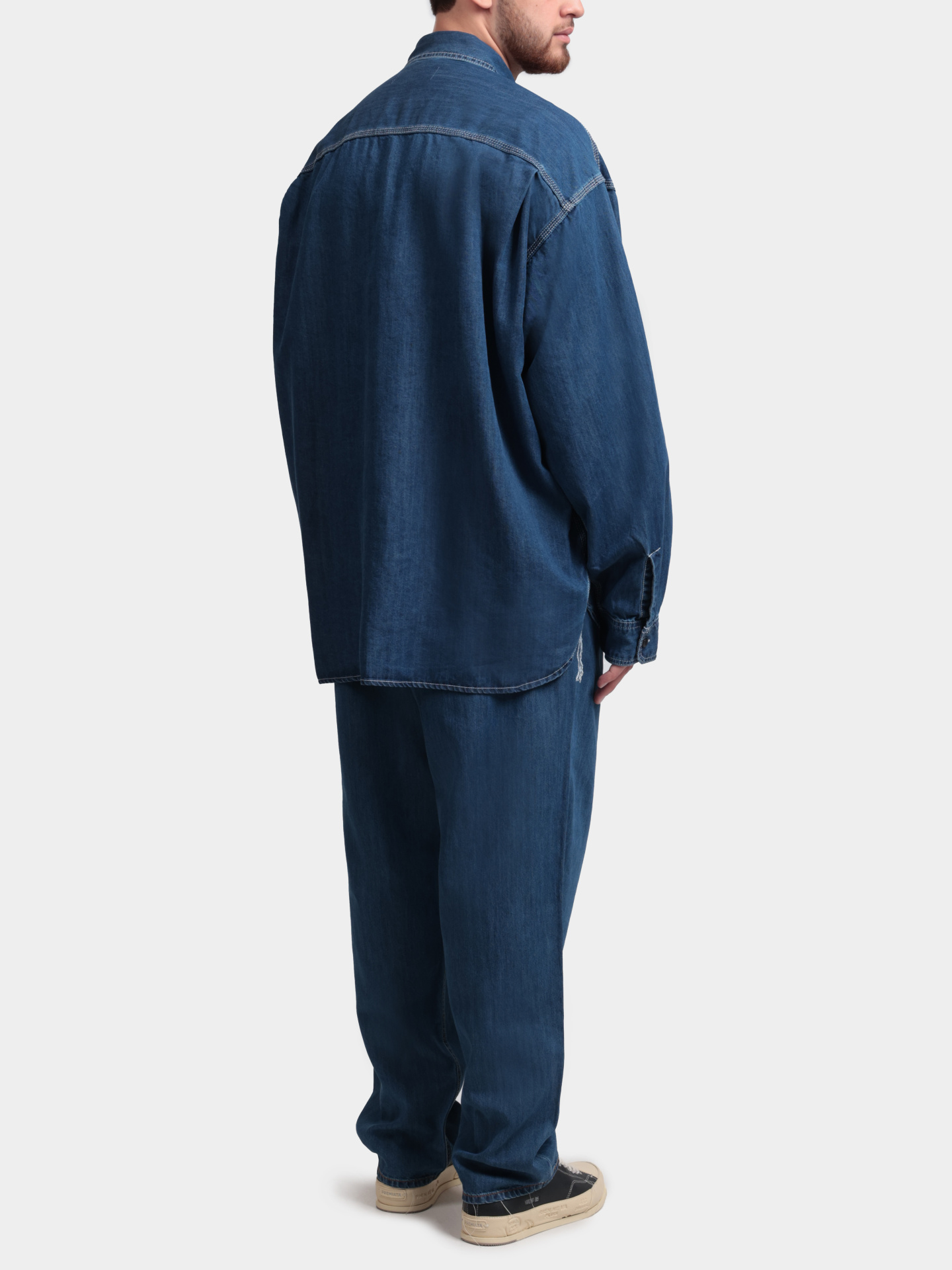 Джинсы MAISON MIHARA YASUHIRO I12PT005 INDIGO синие мужские с защипами з — купить в интернет-магазине Verdistore
