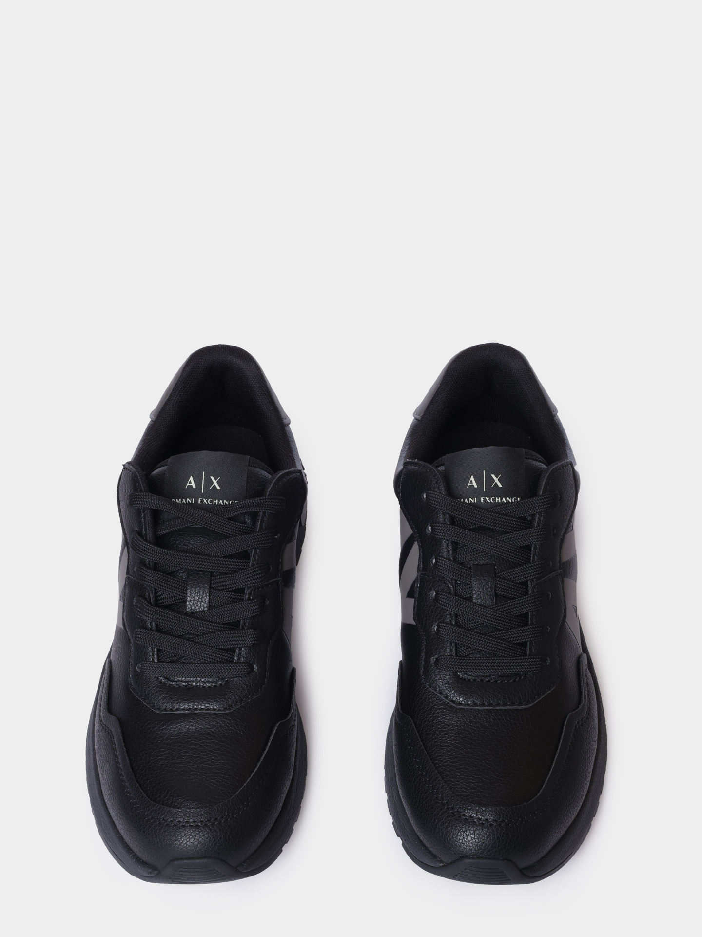 Кроссовки Armani Exchange XM001683 AF17360 FC074 черные мужские — купить в интернет-магазине Verdistore