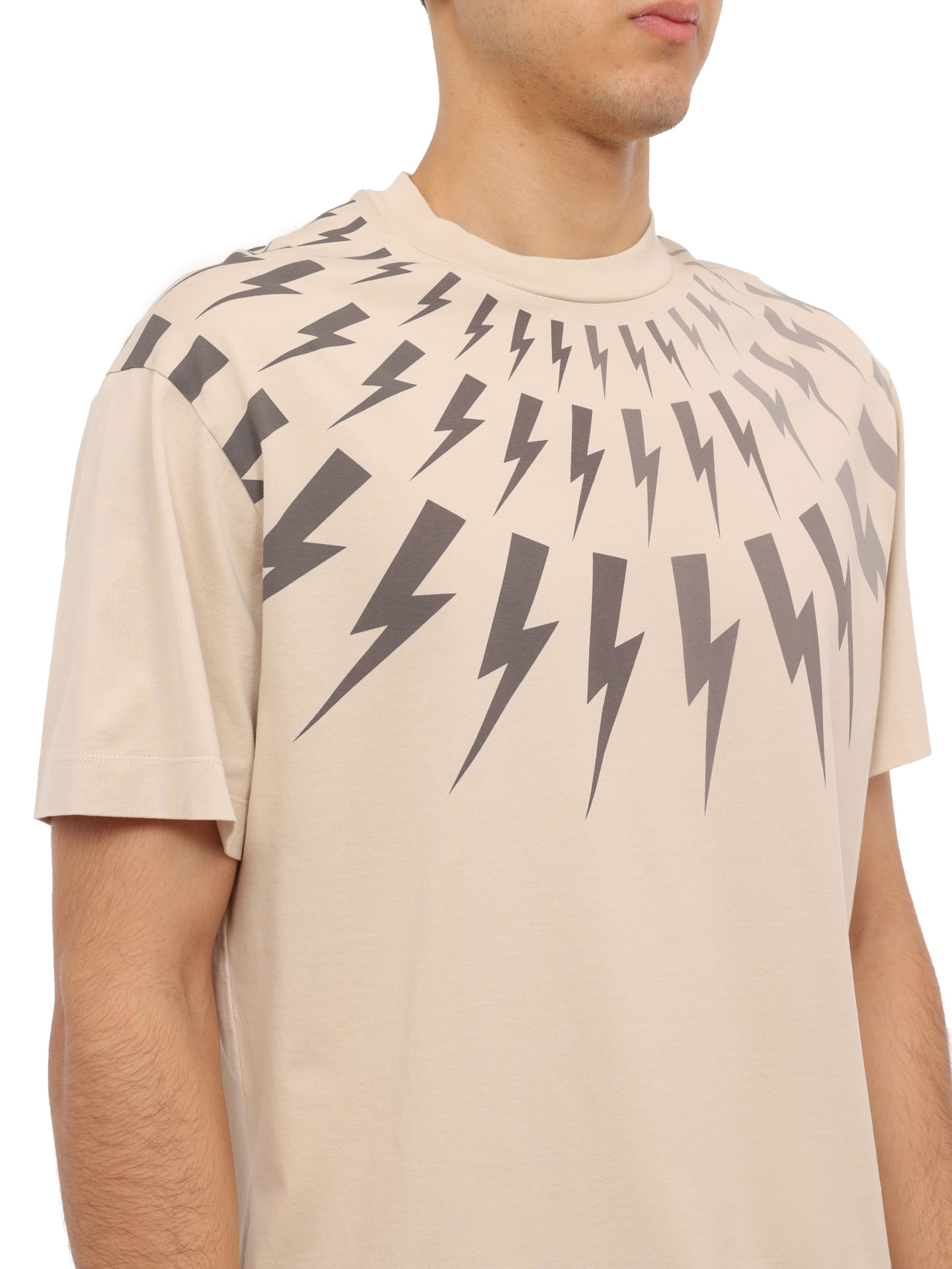 Футболка — купить в интернет-магазине Verdistore