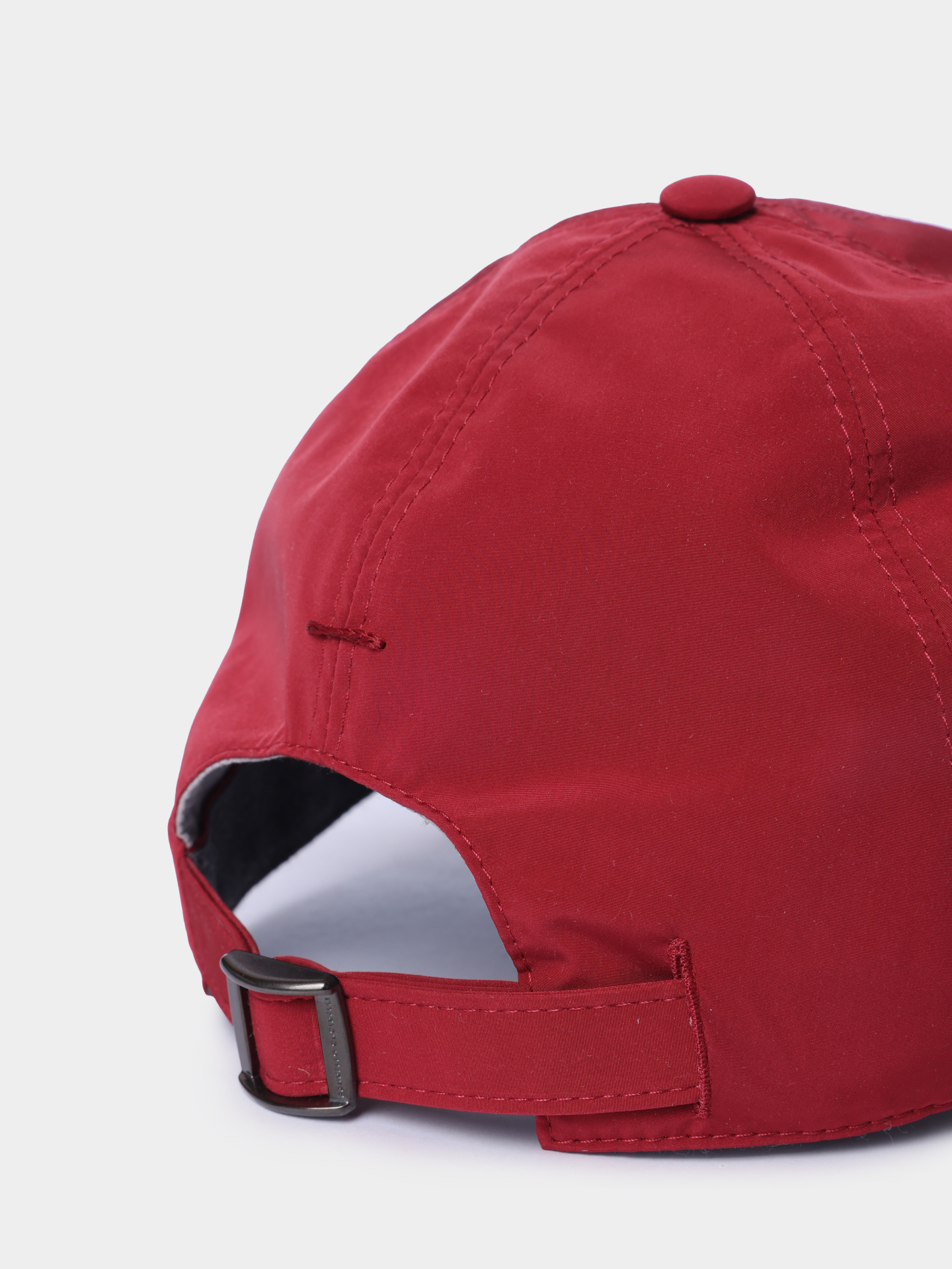 Бейсболка Brunello Cucinelli MM4799859 CMP51 с вышивкой красная мужская — купить в интернет-магазине Verdistore