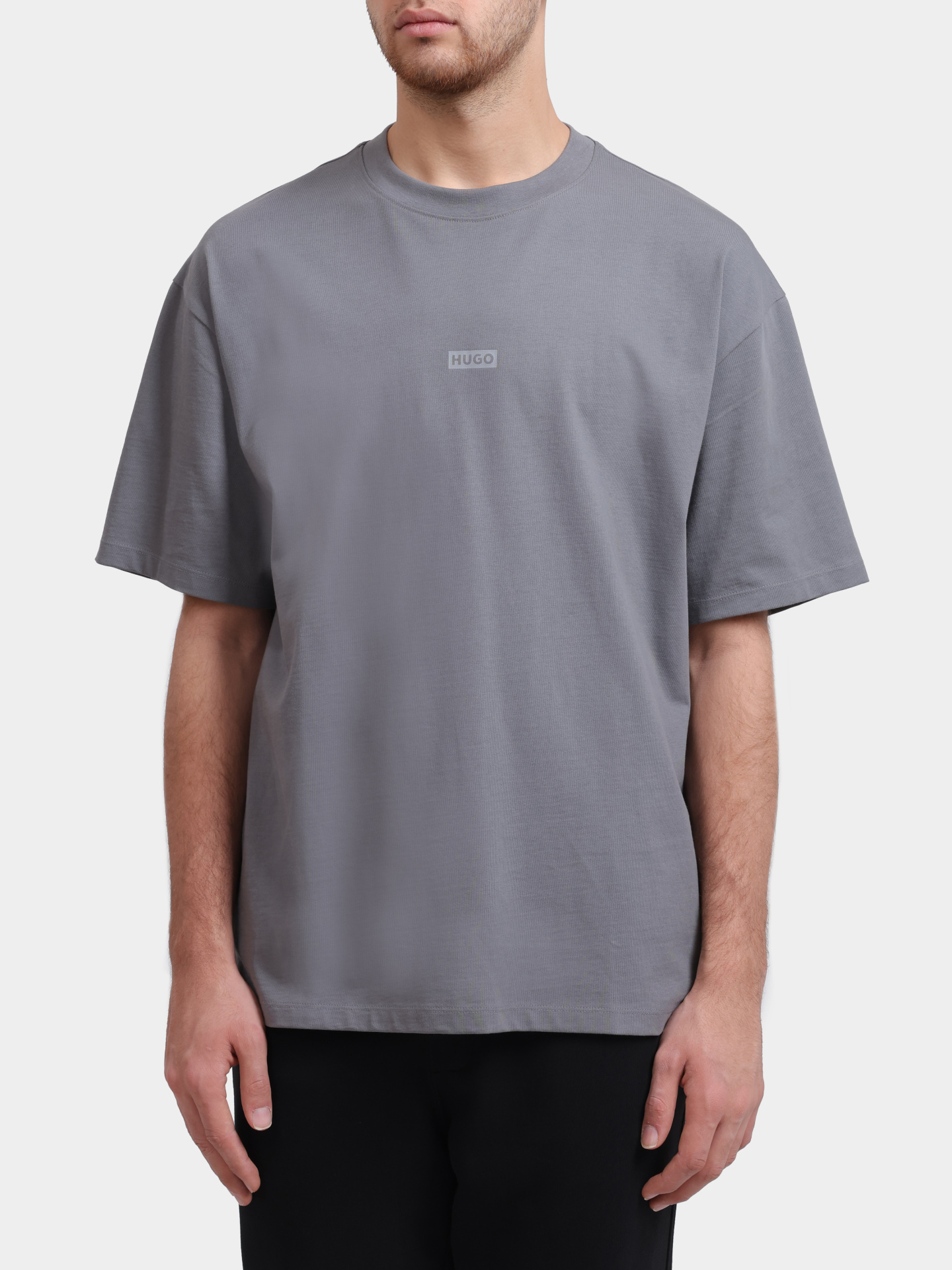 Футболка Hugo Nalono 10250555 01 мужская с миниатюрным логотипом — купить в интернет-магазине Verdistore