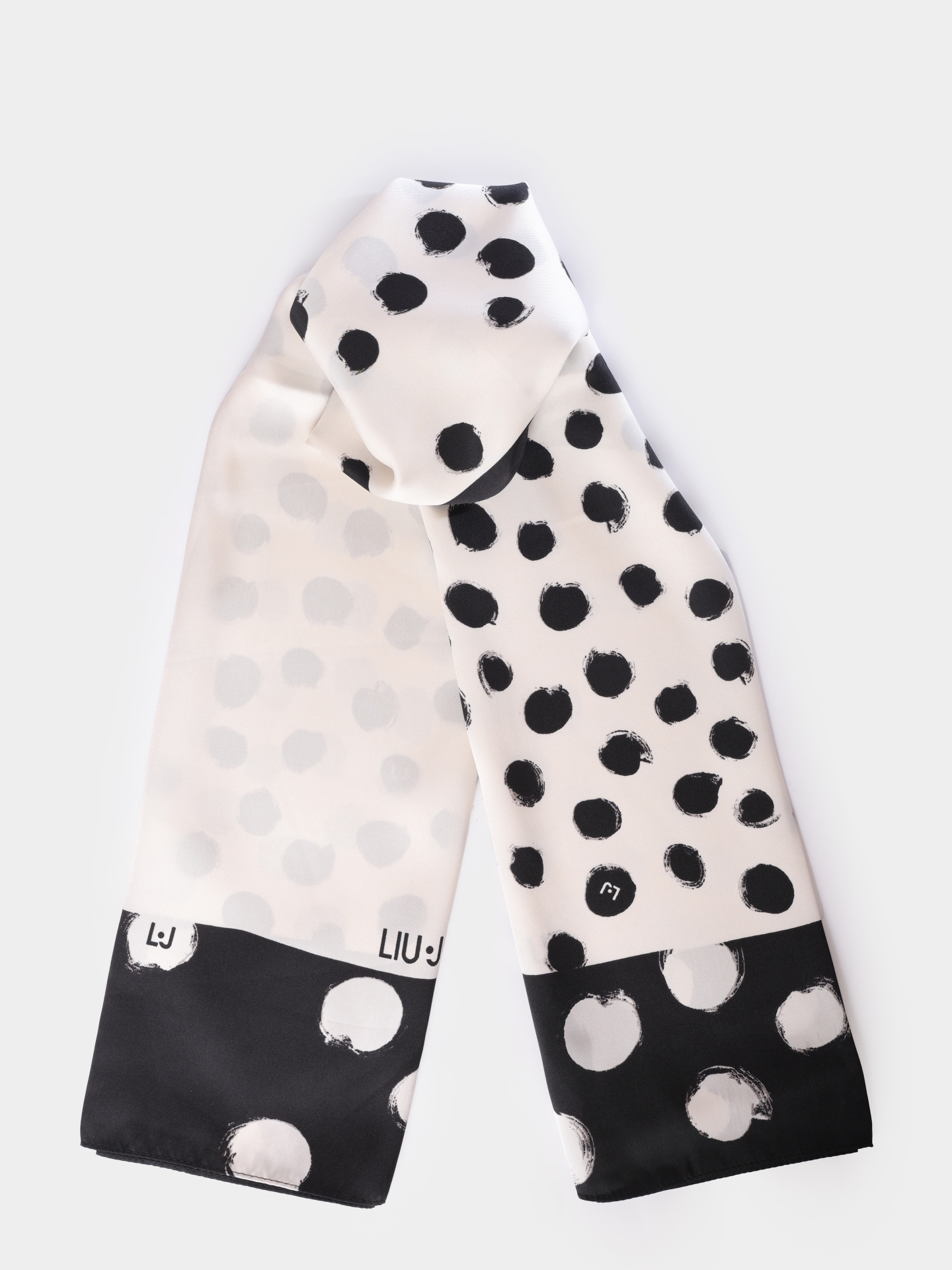 Платок Liu-Jo 2F5085 T0300 M9168 черно-белый женский — купить в интернет-магазине Verdistore