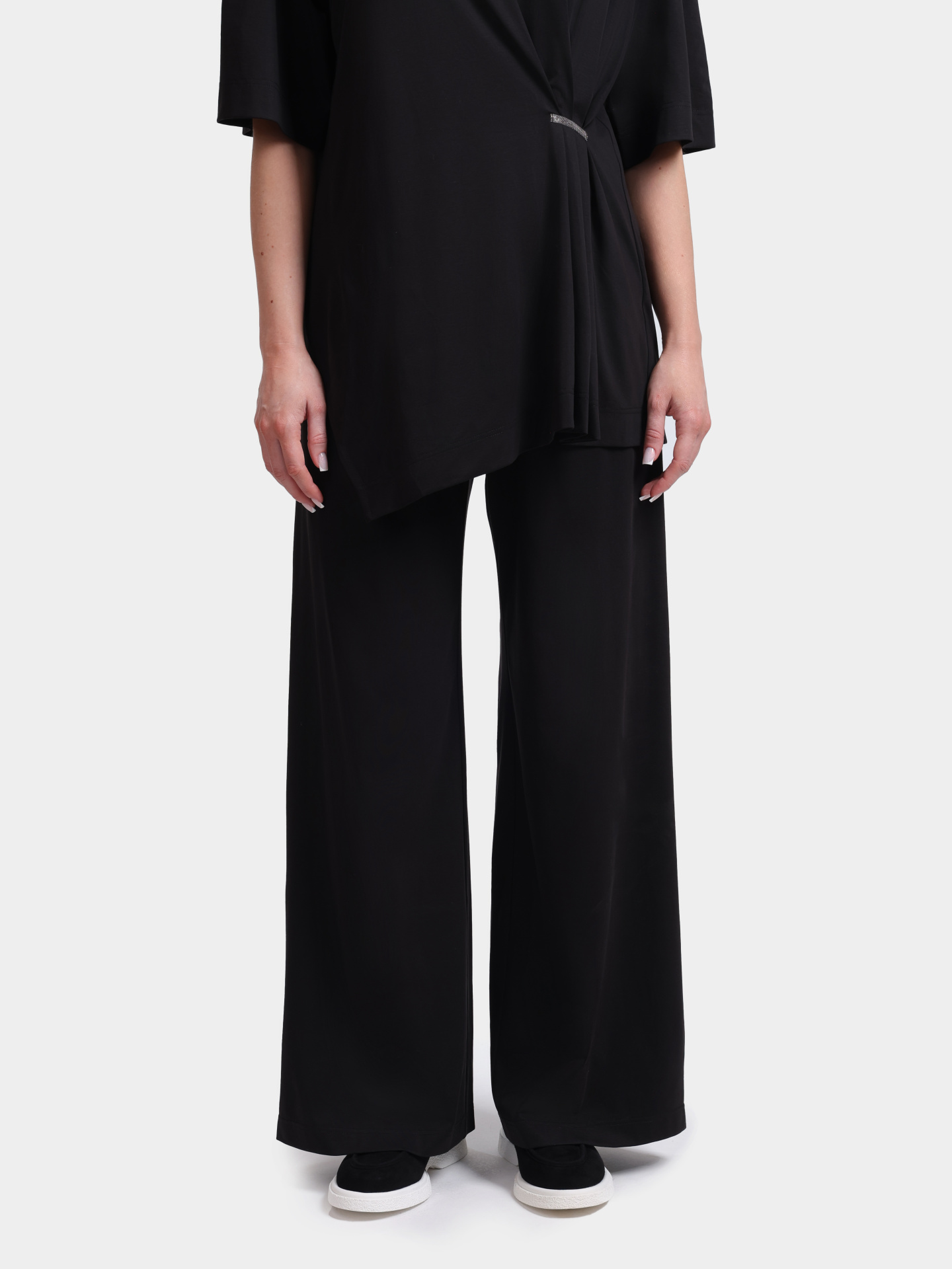 Брюки Re Vera 26-27-2438 632 черные женские — купить в интернет-магазине Verdistore