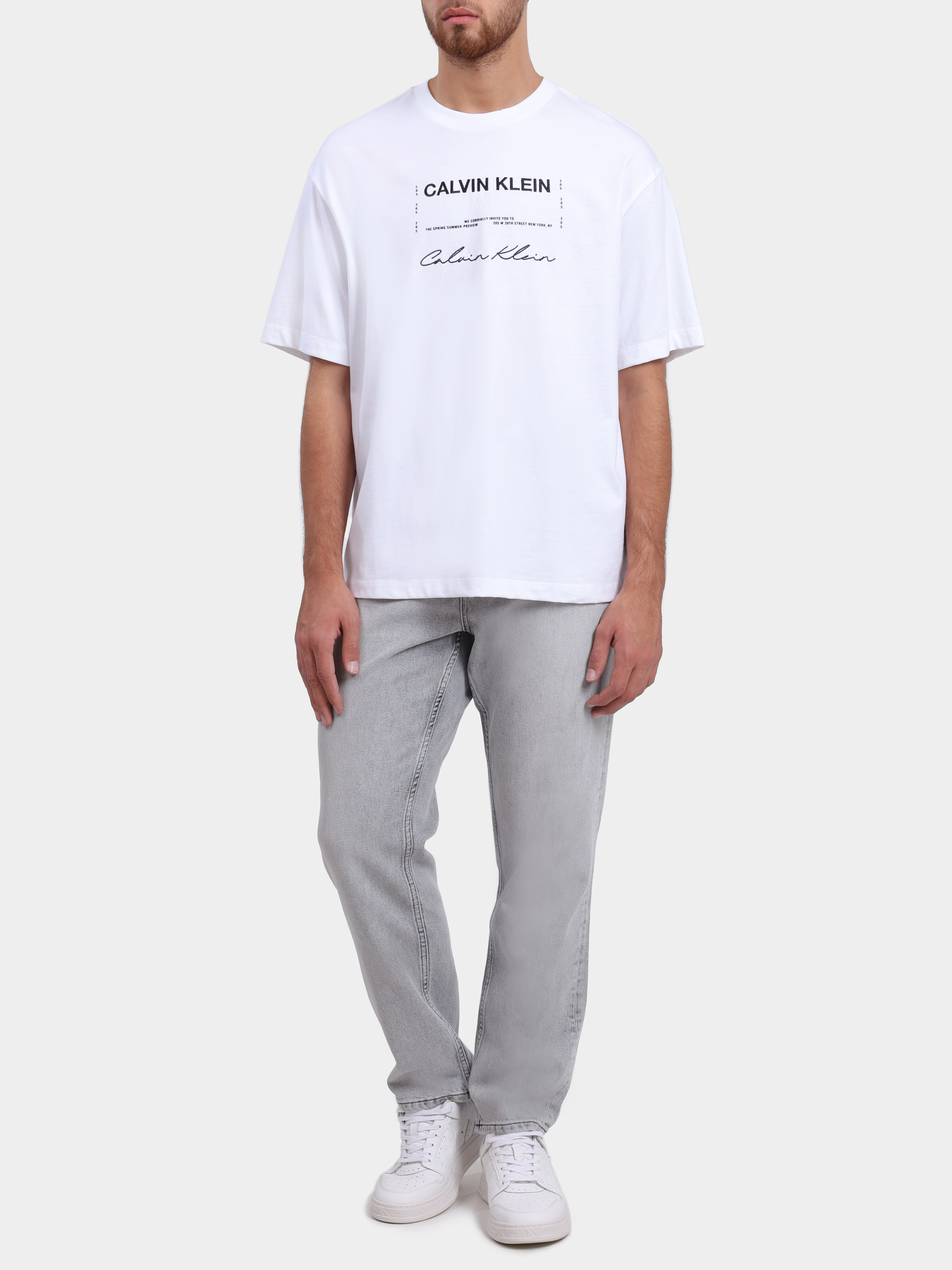 Футболка Calvin Klein LV04RE827G YAF белая мужская свободного кроя — купить в интернет-магазине Verdistore