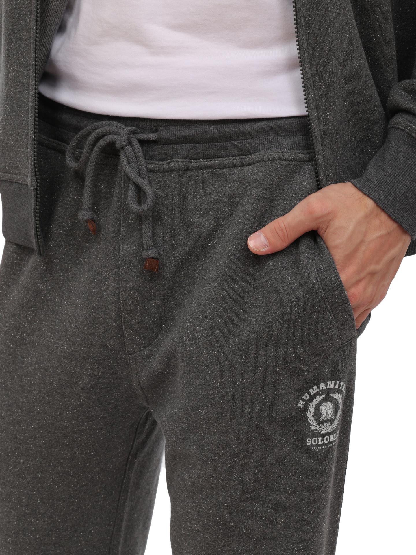 Брюки Brunello Cucinelli MTU22B2206 CGD54 серые мужские с логотипом — купить в интернет-магазине Verdistore