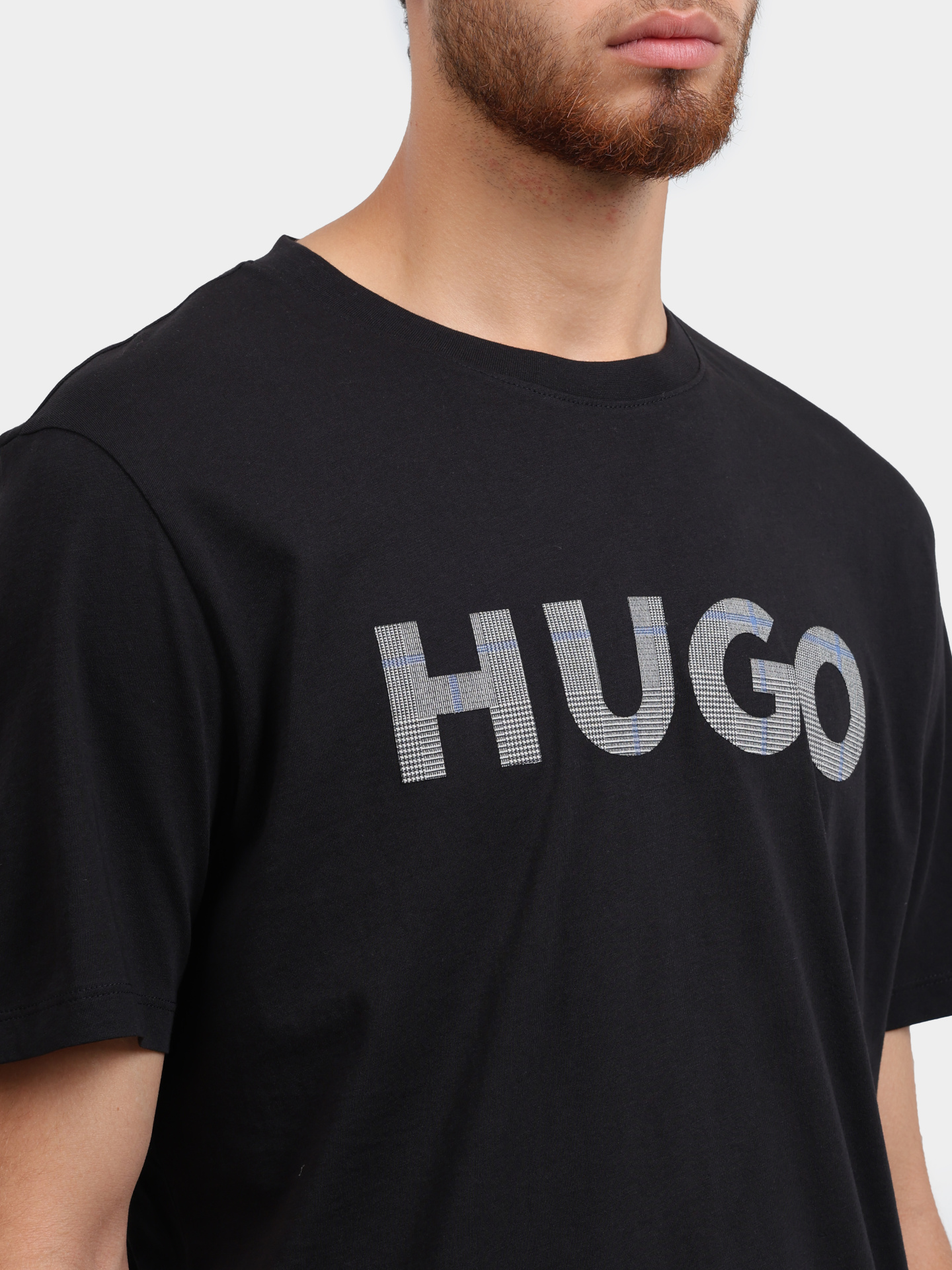 Футболка Hugo Dulivio_U244 10266462 01 50534622 001 черная мужская с логотипом  — купить в интернет-магазине Verdistore
