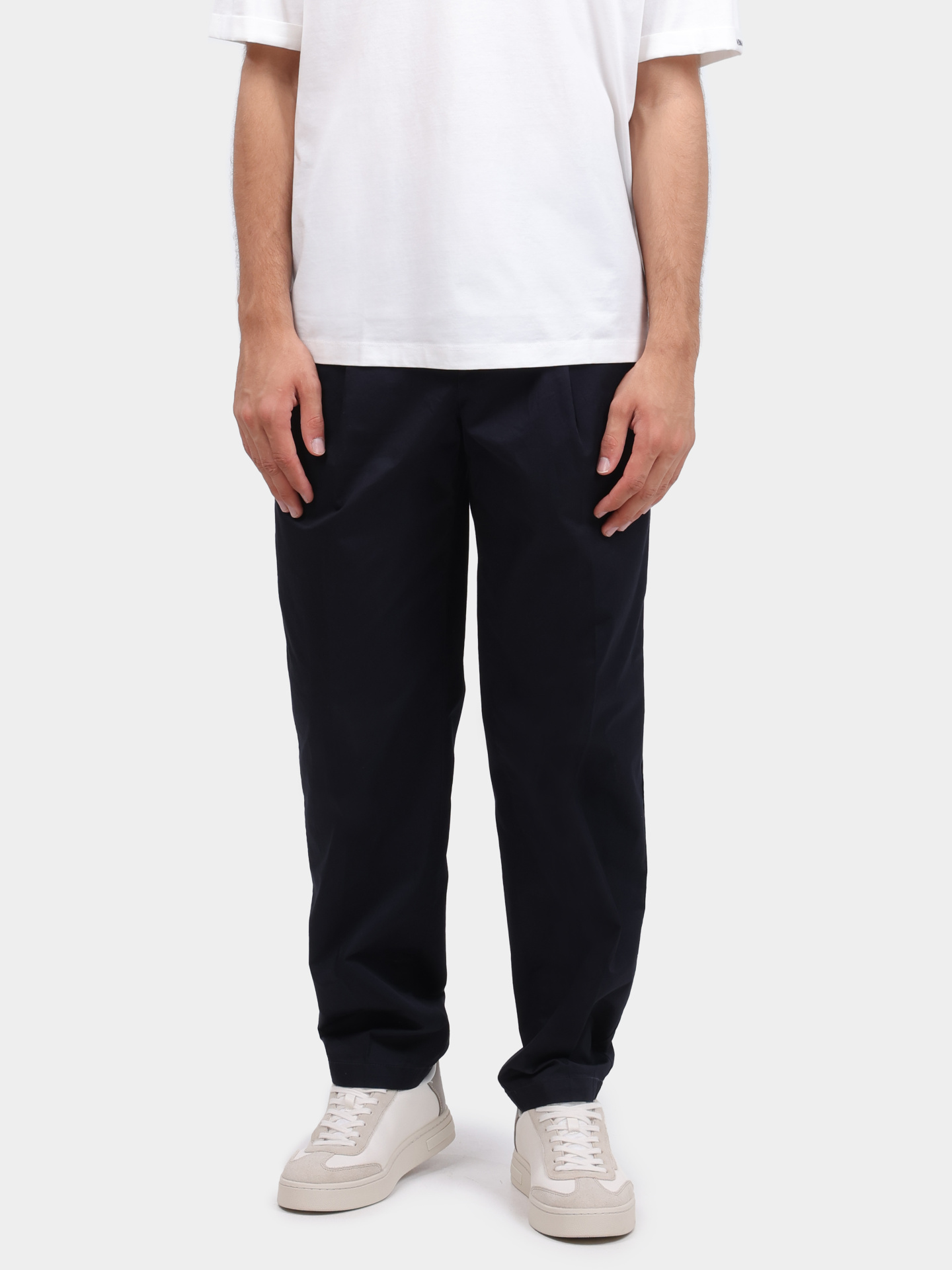 Брюки Armani Exchange XM000361 AF12307 UB101 темно-синие мужские — купить в интернет-магазине Verdistore