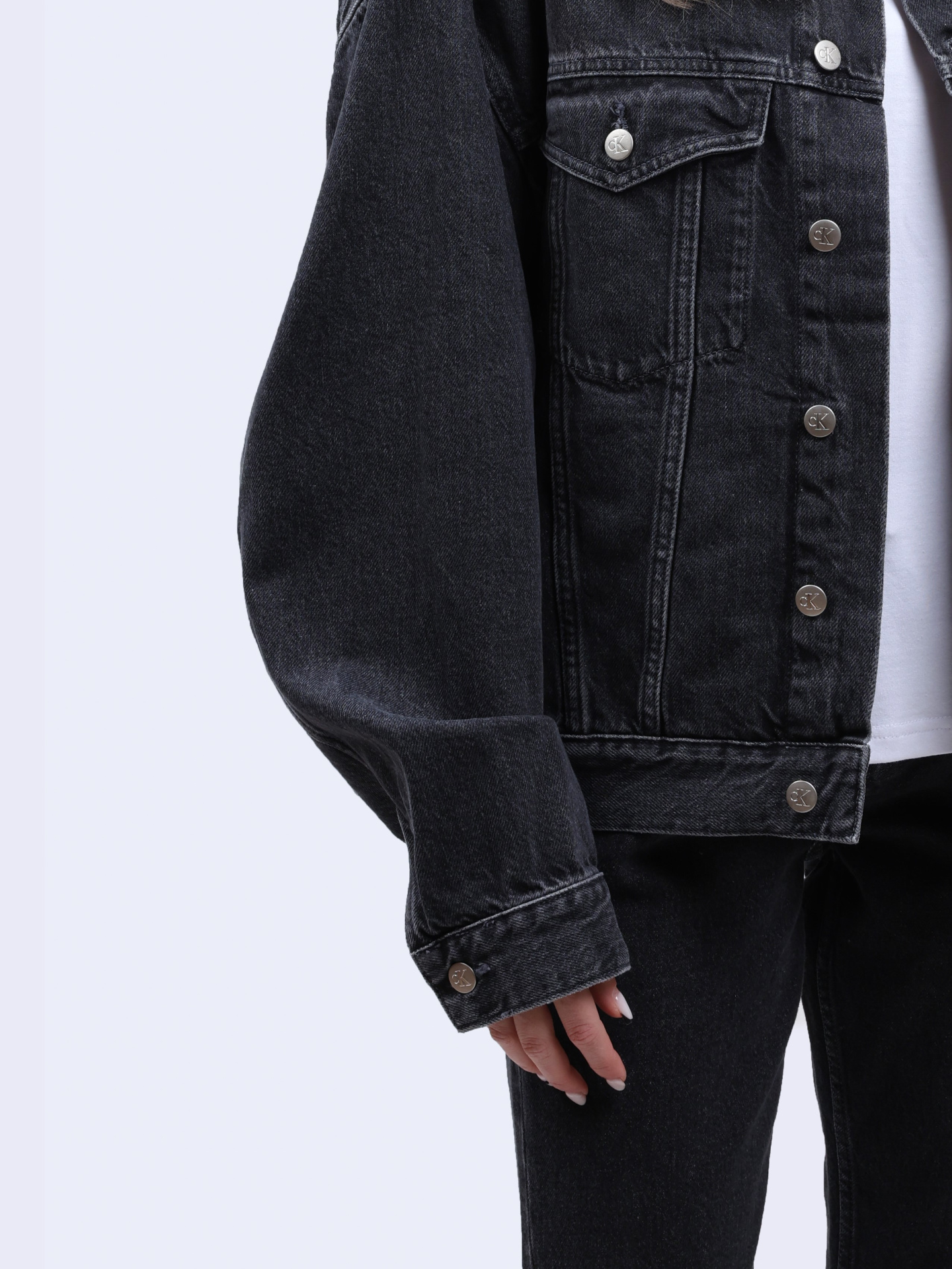 Куртка Calvin Klein Jeans J20J223711 1BZ джинсовая женская — купить в интернет-магазине Verdistore