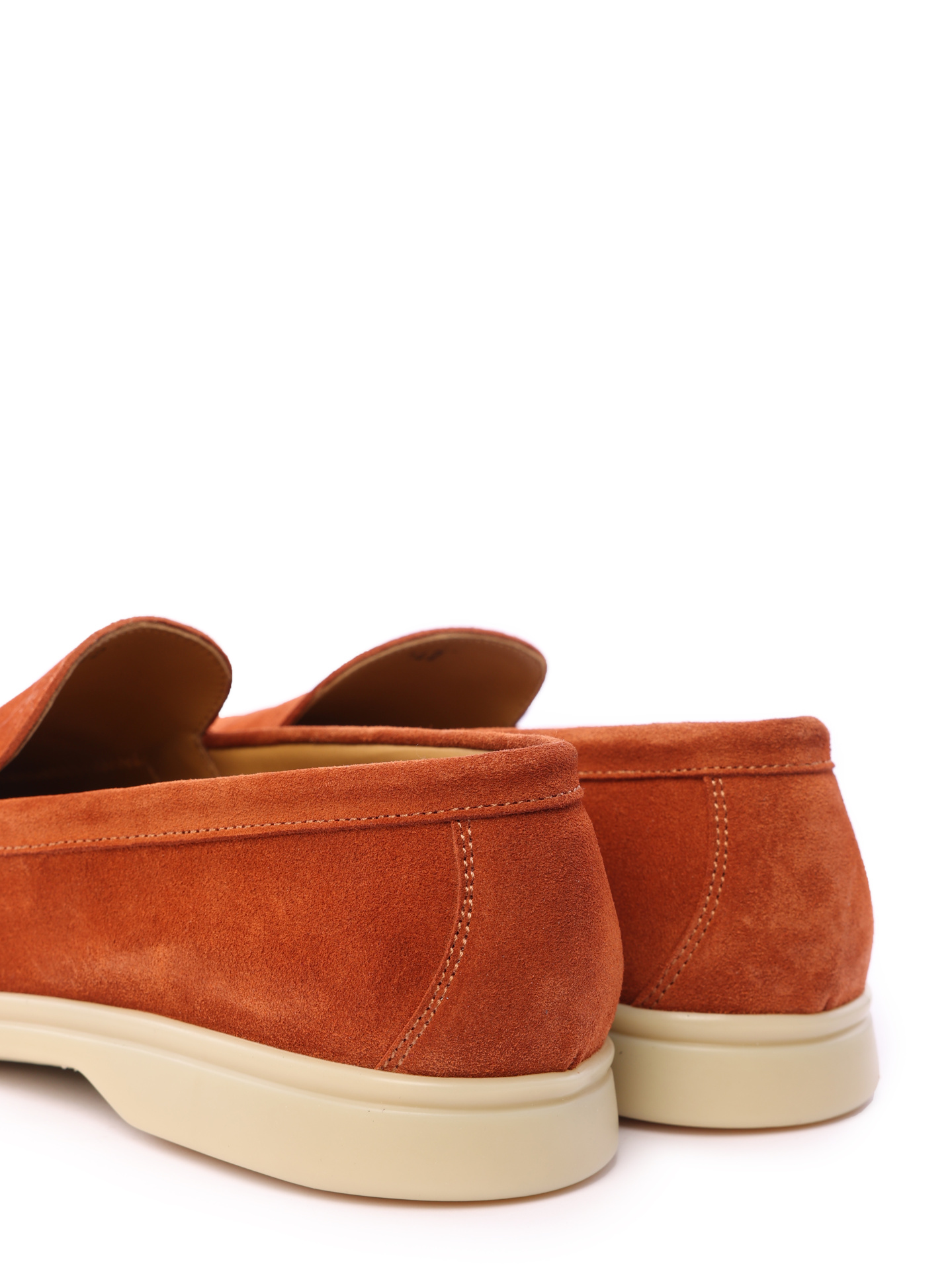 Туфли оранжевые замшевые на бежевой подошве — купить в интернет-магазине Verdistore
