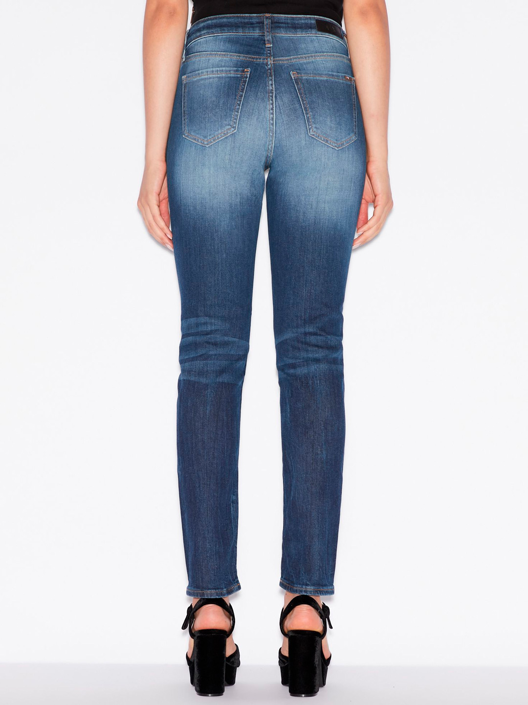 Джинсы Armani Exchange 6GYJ44 1500 синие женские с потертостями — купить в интернет-магазине Verdistore