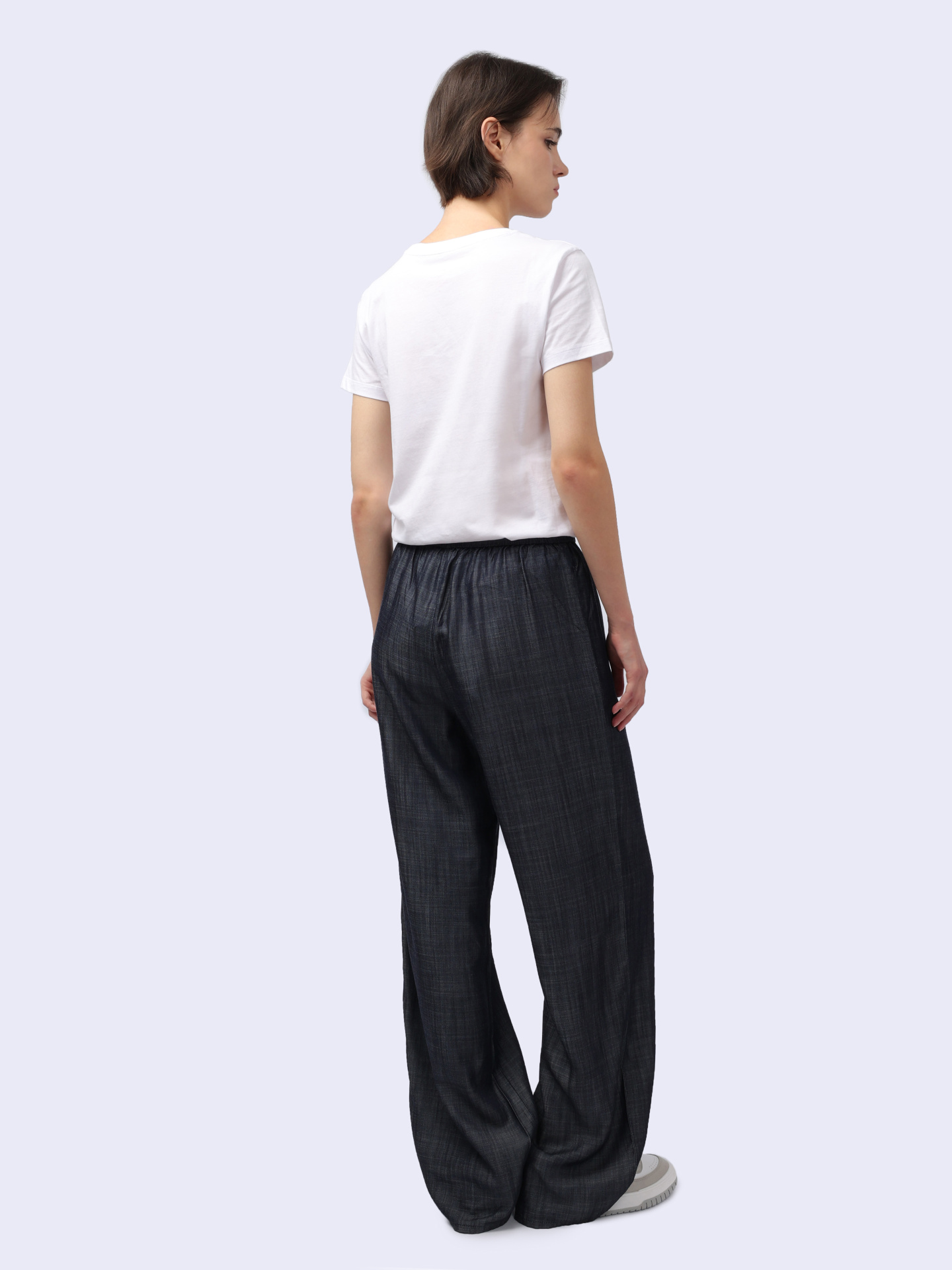 Брюки Armani Exchange 3DYP16 Y15PZ 1500 женские из денима — купить в интернет-магазине Verdistore