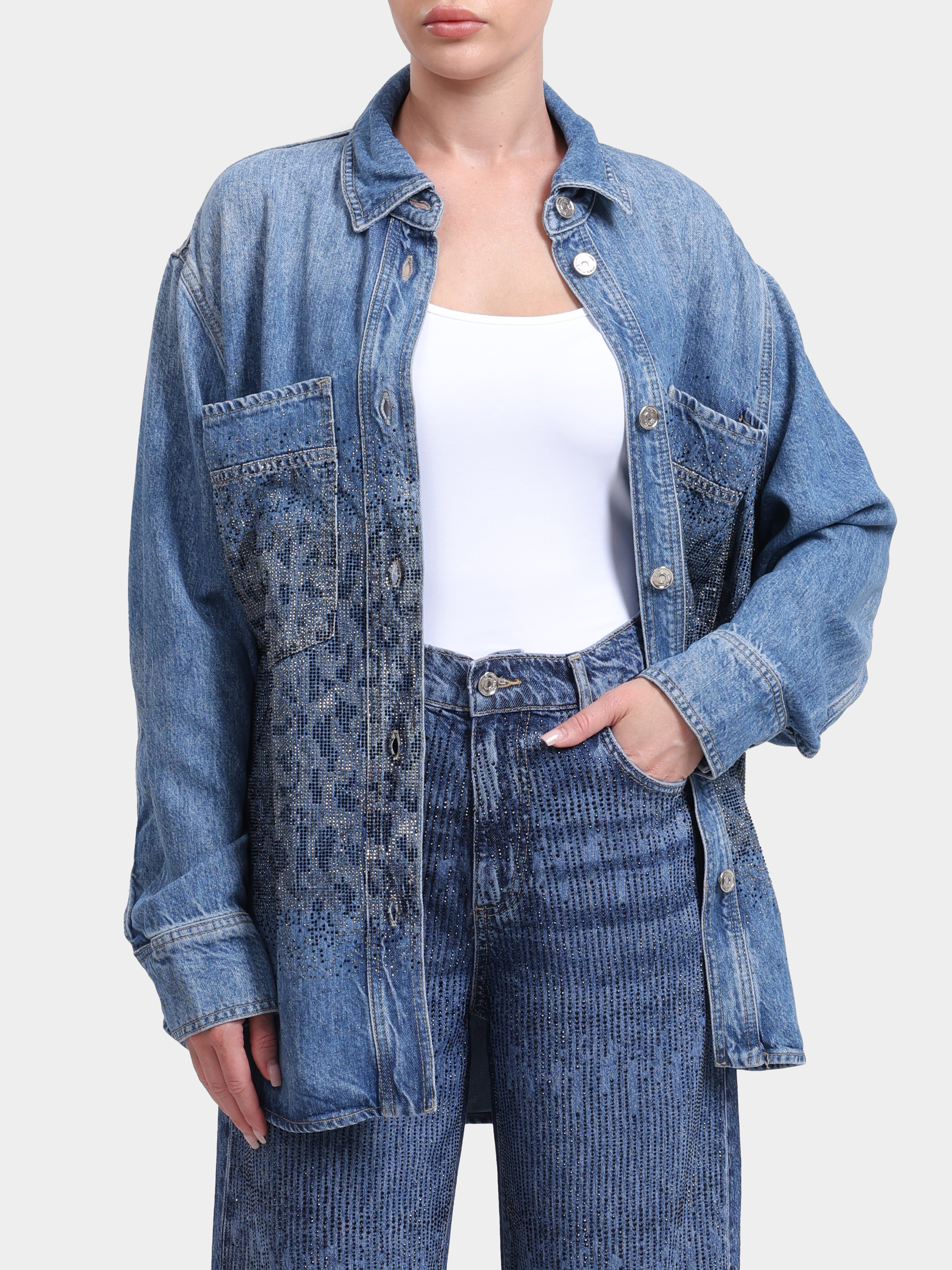 Куртка-рубашка Liu-Jo BLUE DENIM UF6197 D0373 79112 синяя женская с принтом из страз — купить в интернет-магазине Verdistore