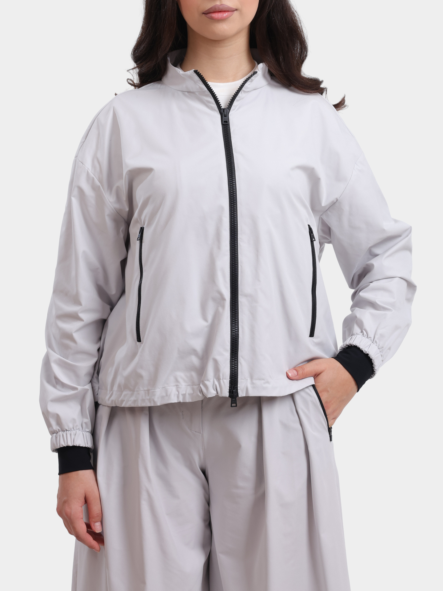 Ветровка Herno GI000288D 12503Z 1250 серая женская — купить в интернет-магазине Verdistore