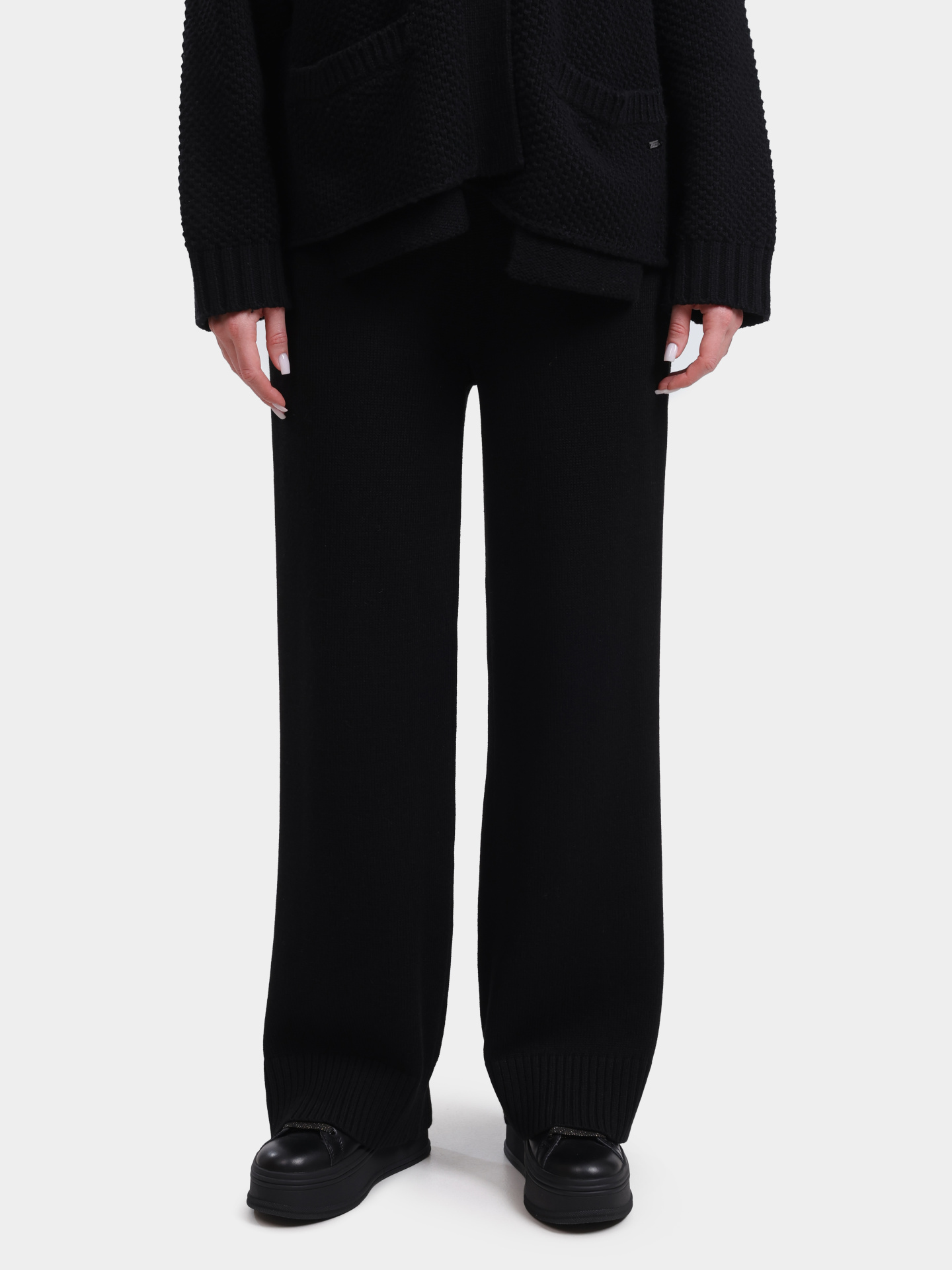 Брюки Armani Exchange XW000769 AF13774 UC001 черные женские — купить в интернет-магазине Verdistore