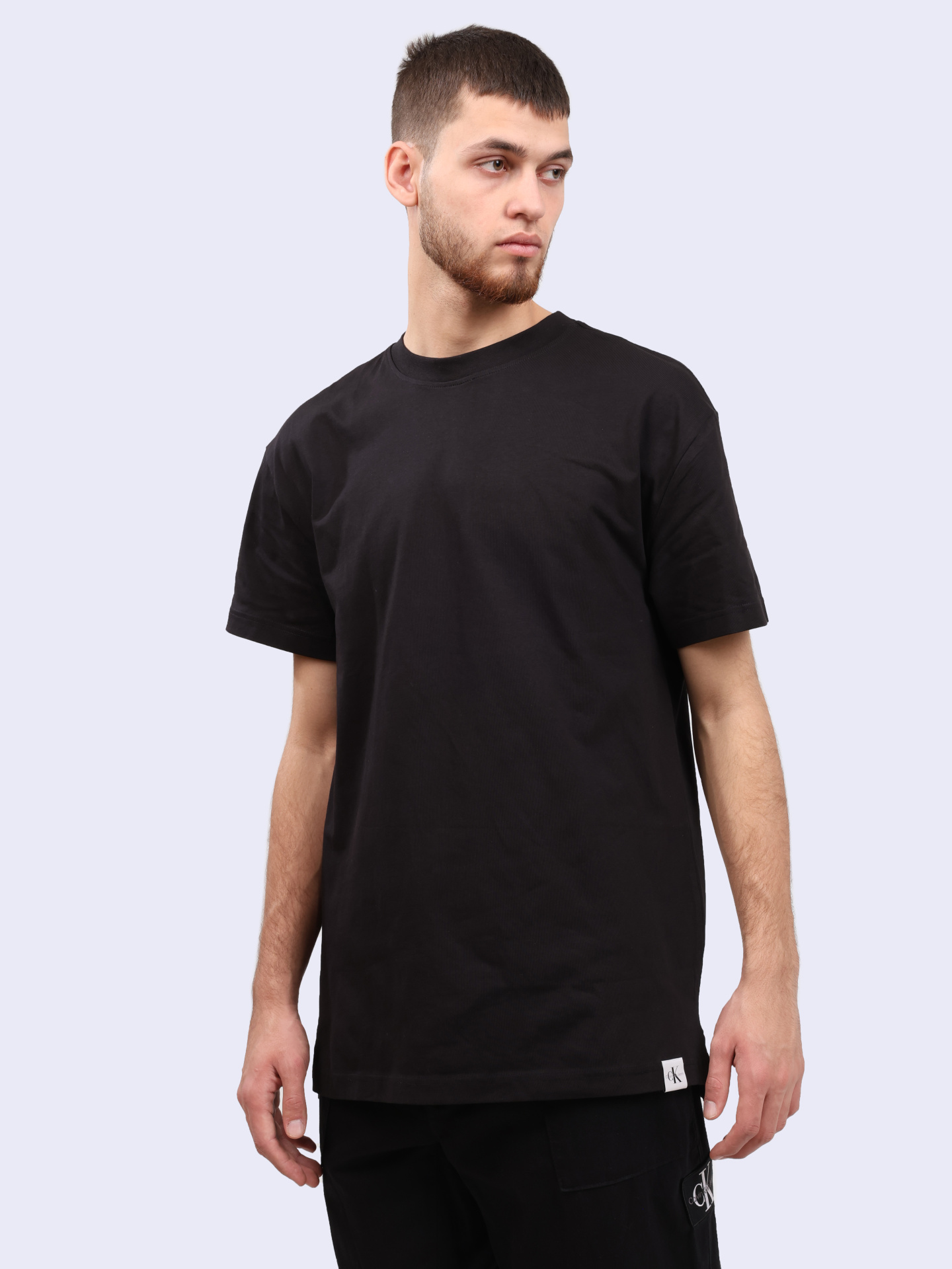 Футболка Calvin Klein Jeans J30J325338 черная мужская из хлопка — купить в интернет-магазине Verdistore