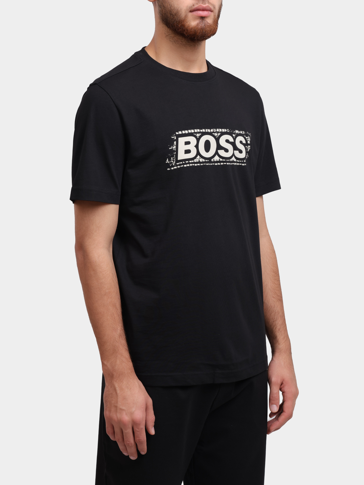 Футболка Boss 50546381 001 черная мужская с логотипом — купить в интернет-магазине Verdistore