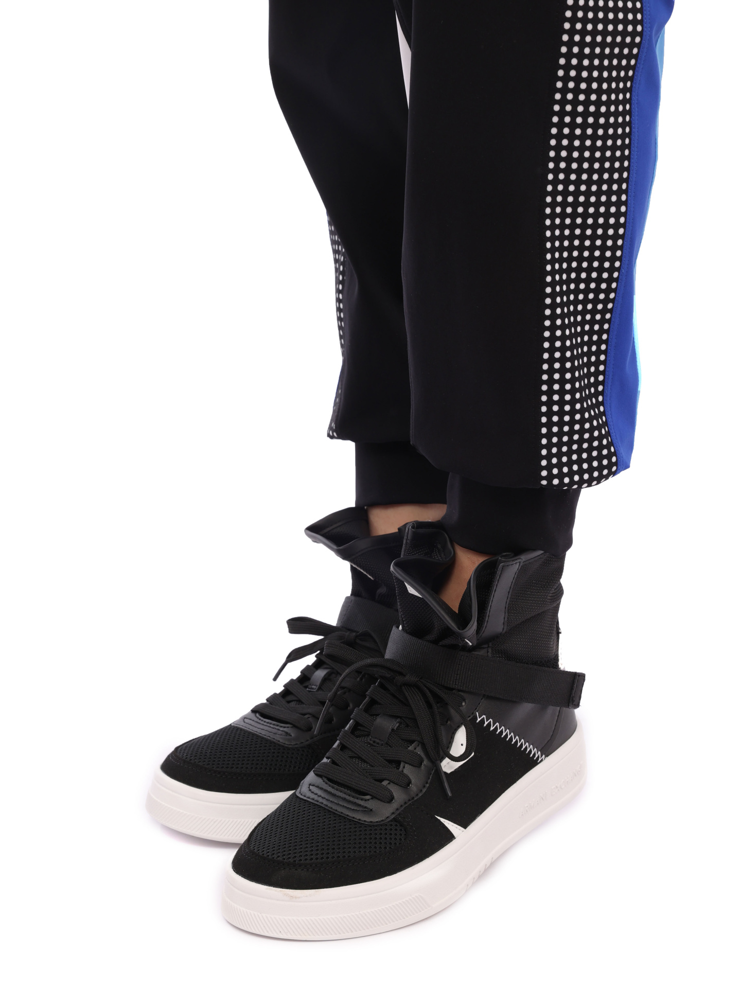 Кеды Armani Exchange XDZ031 XV729 S277 высокие женские — купить в интернет-магазине Verdistore