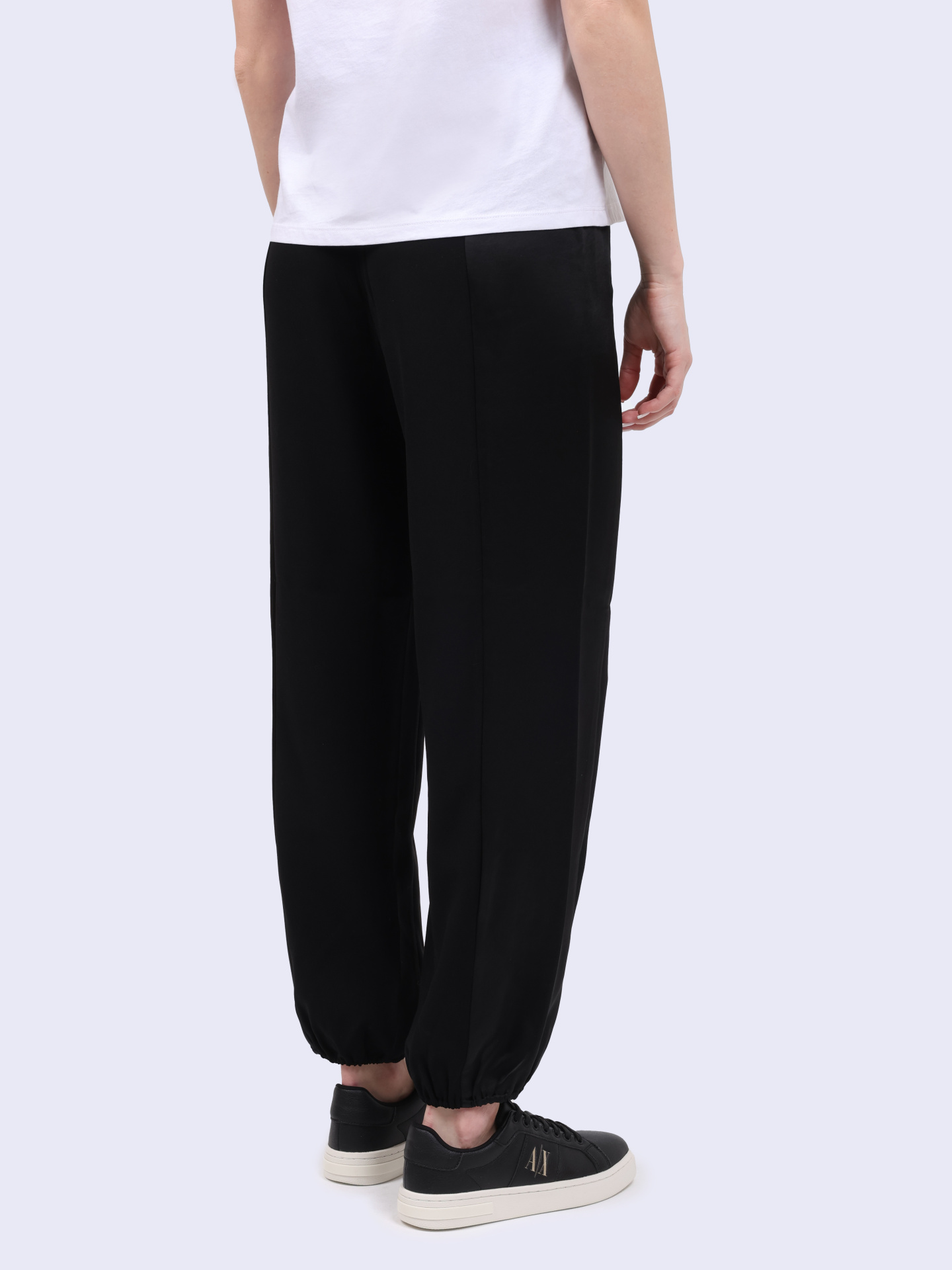 Брюки Armani Exchange 6DYP36 YN5YZ 1200 черные женские с атласными вставками — купить в интернет-магазине Verdistore